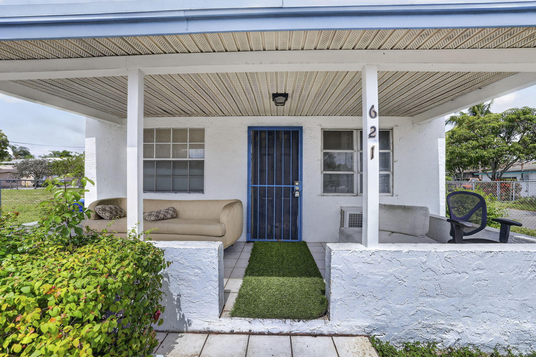 621 NW 3rd Avenue Pompano Beach Fl Us 33060 B26091014