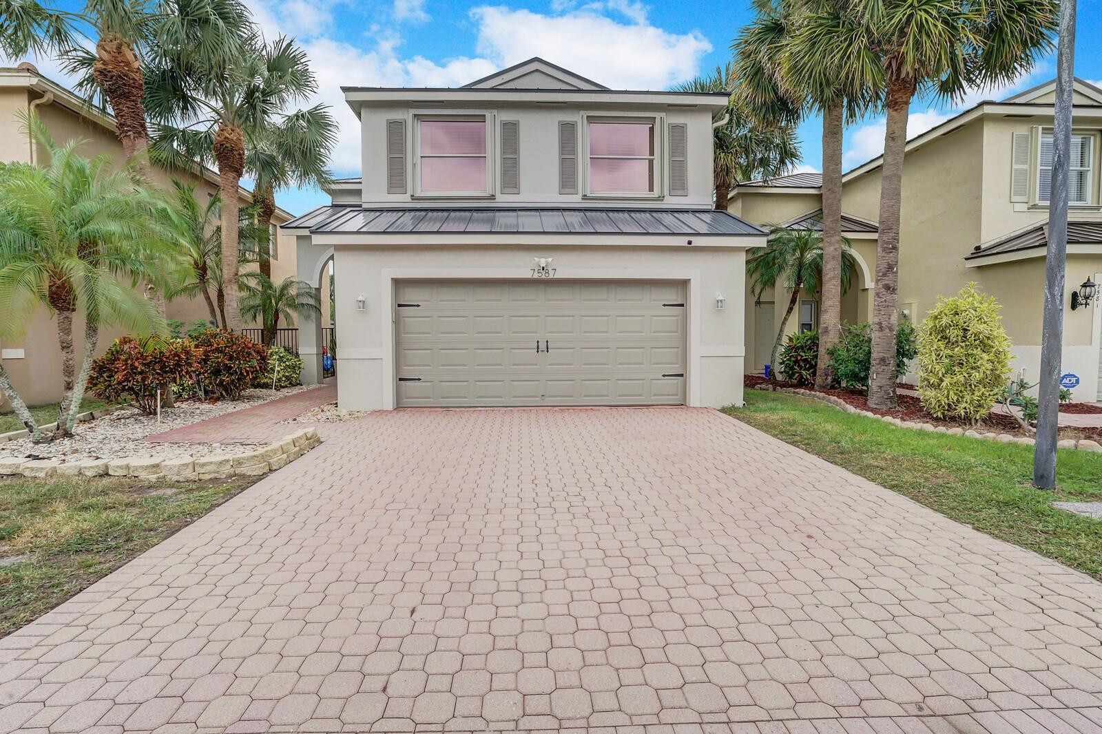 7587 Sierra Ridge Ln