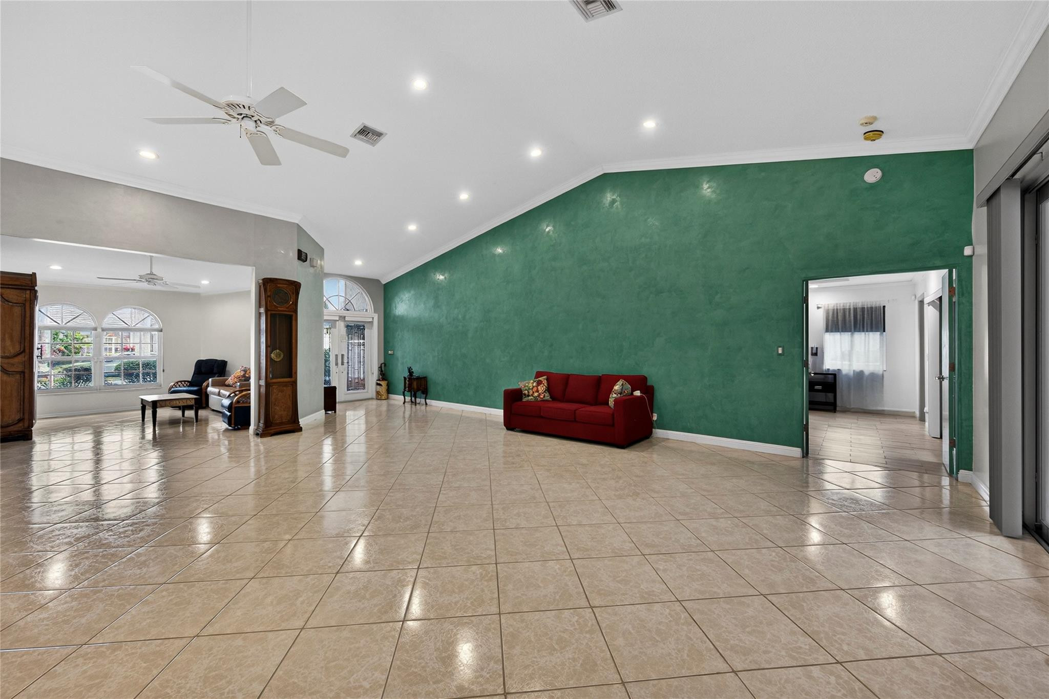 10405 Canoe Brook Circle