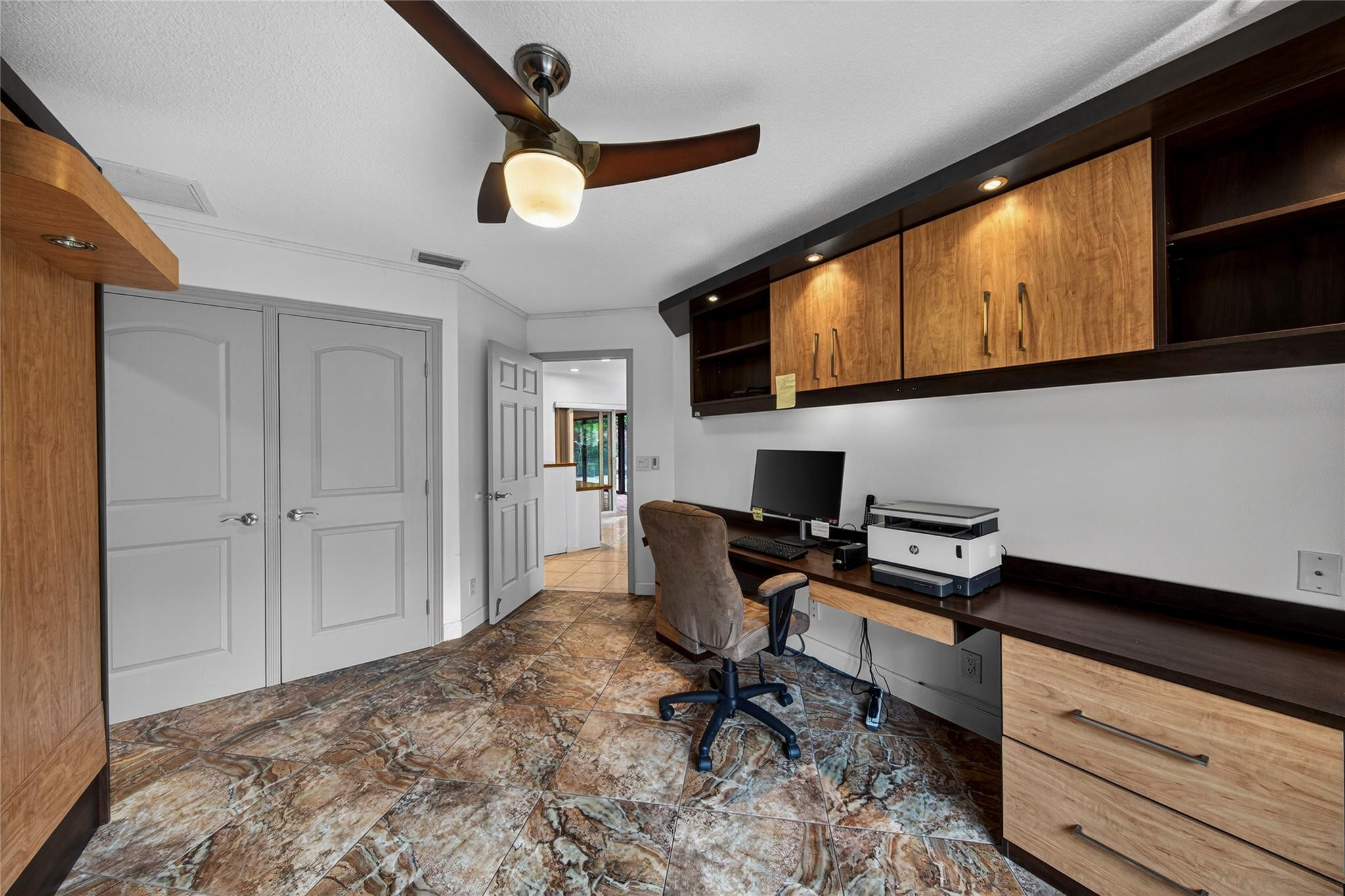 10405 Canoe Brook Circle