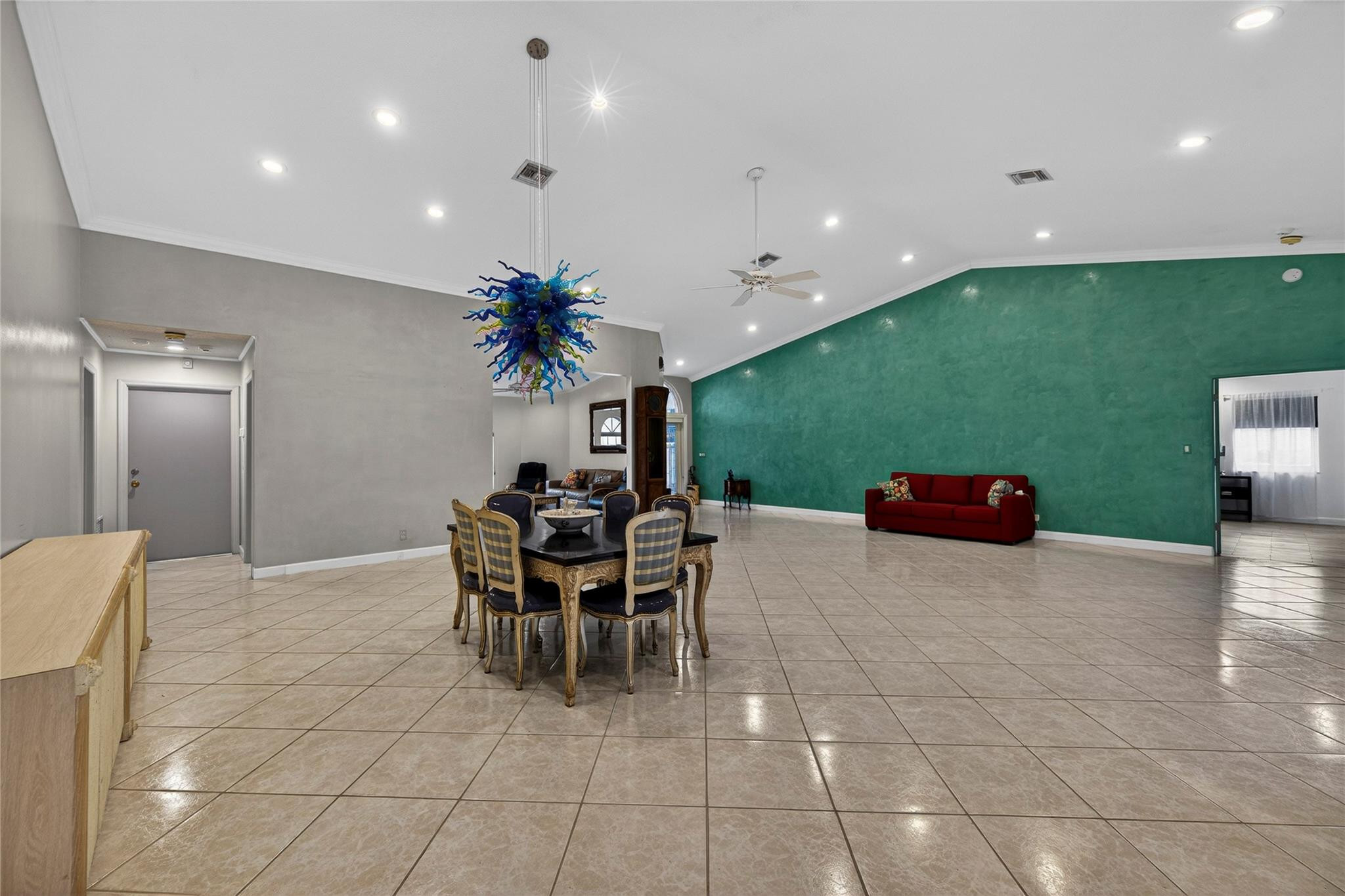 10405 Canoe Brook Circle