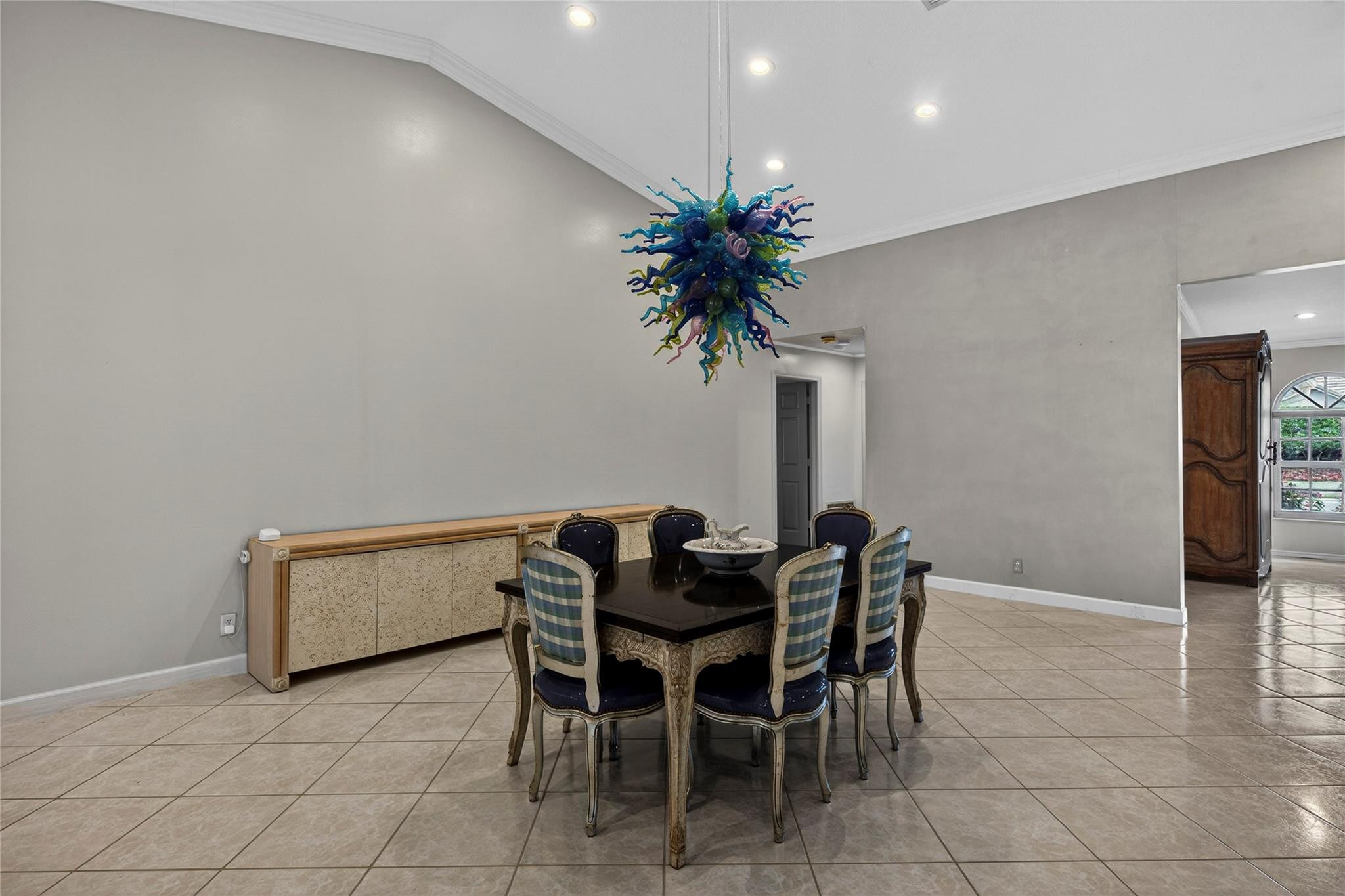 10405 Canoe Brook Circle