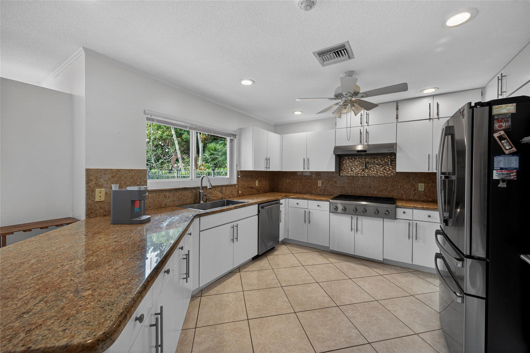 10405 Canoe Brook Circle