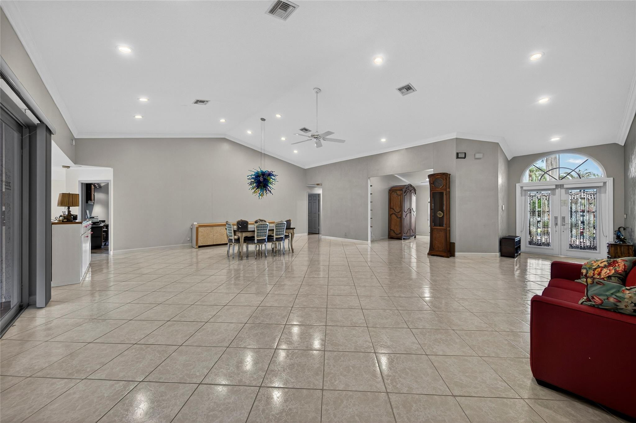 10405 Canoe Brook Circle
