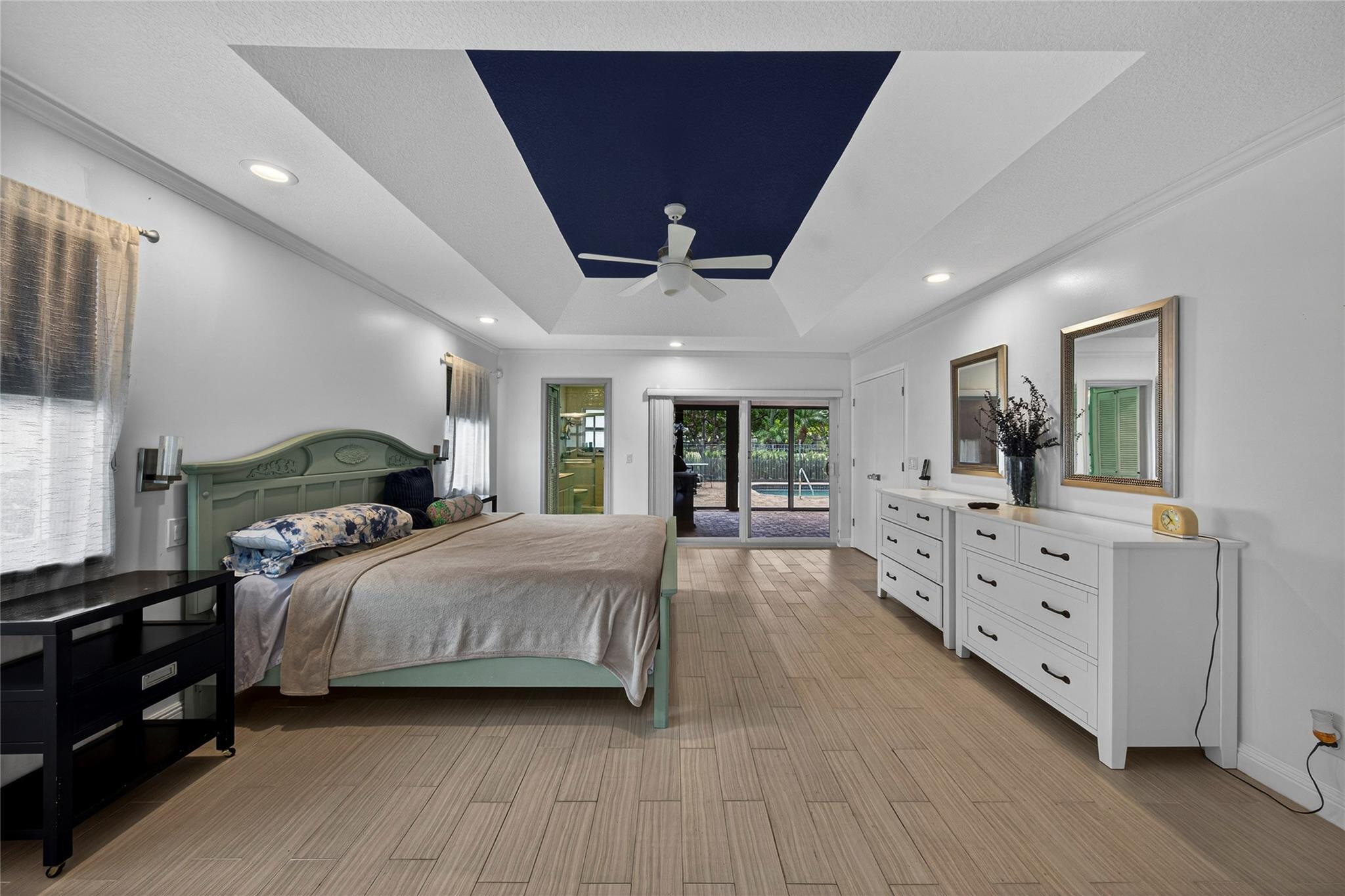 10405 Canoe Brook Circle