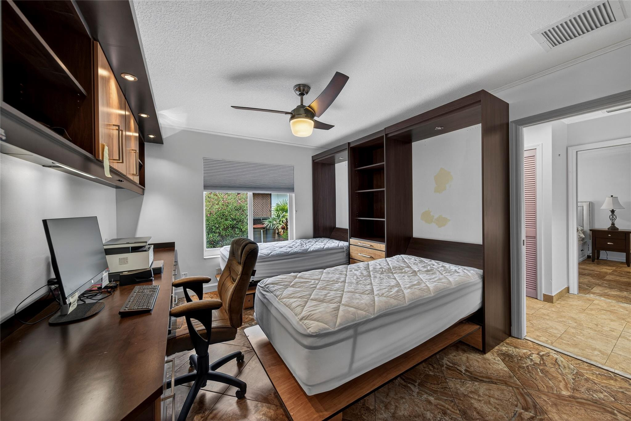 10405 Canoe Brook Circle