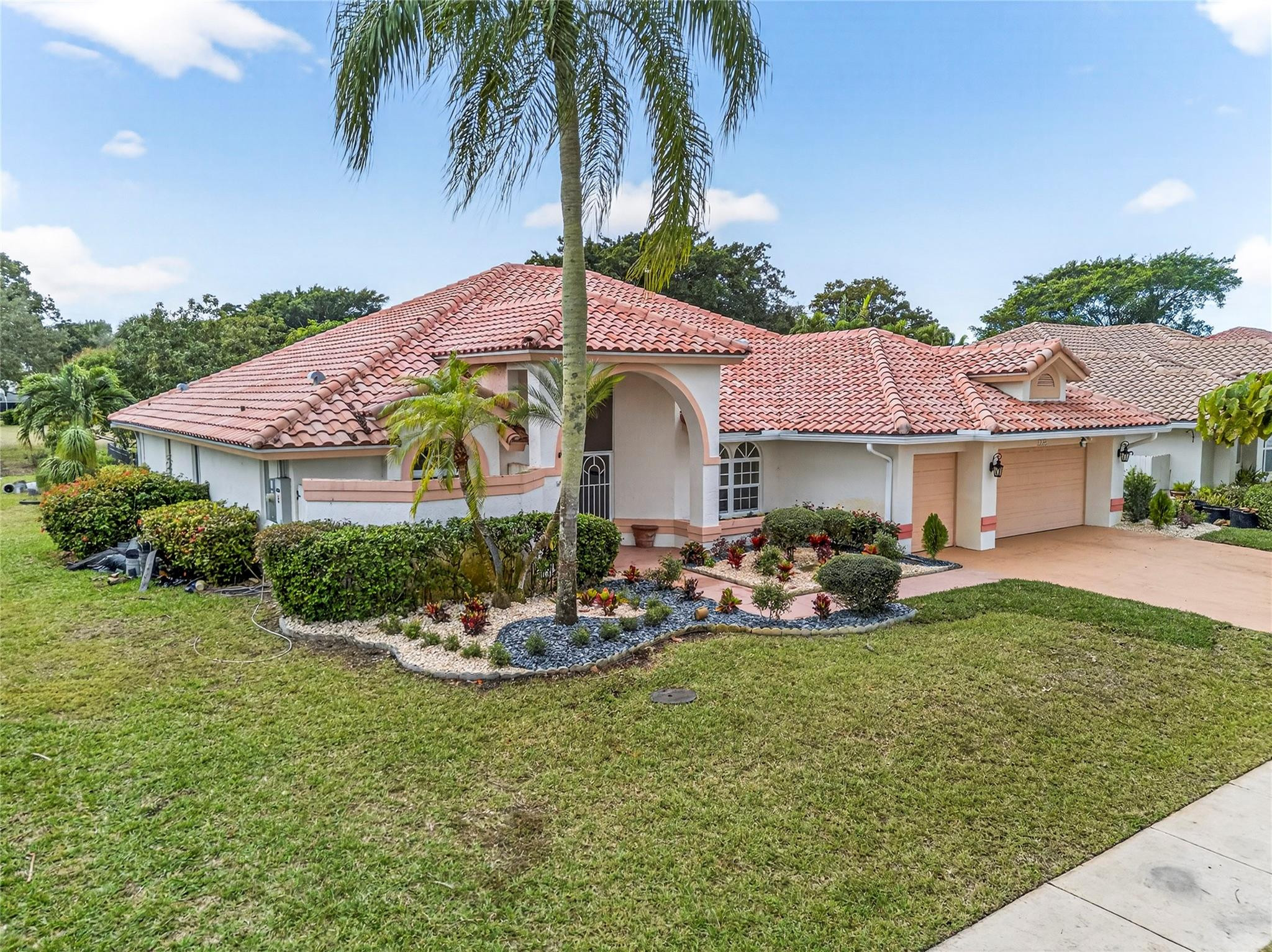 10405 Canoe Brook Circle