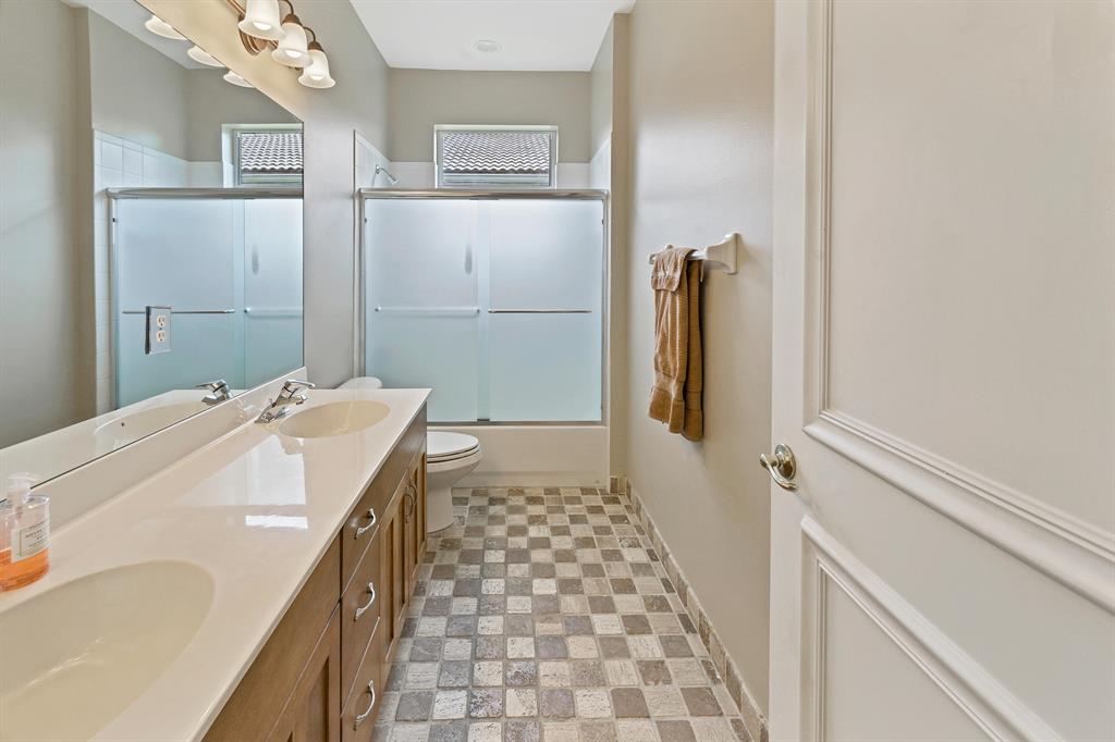 11840 Bayfield Drive