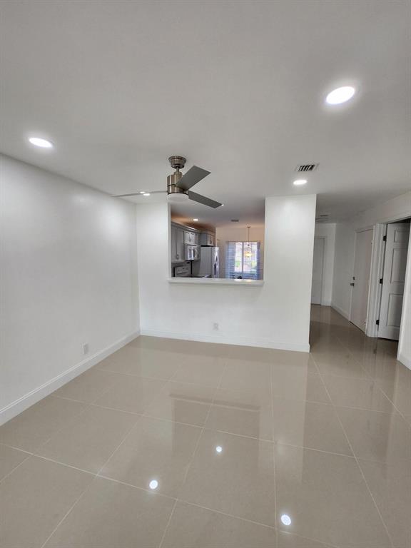 7353 NW 61 Ter Terrace 3-20