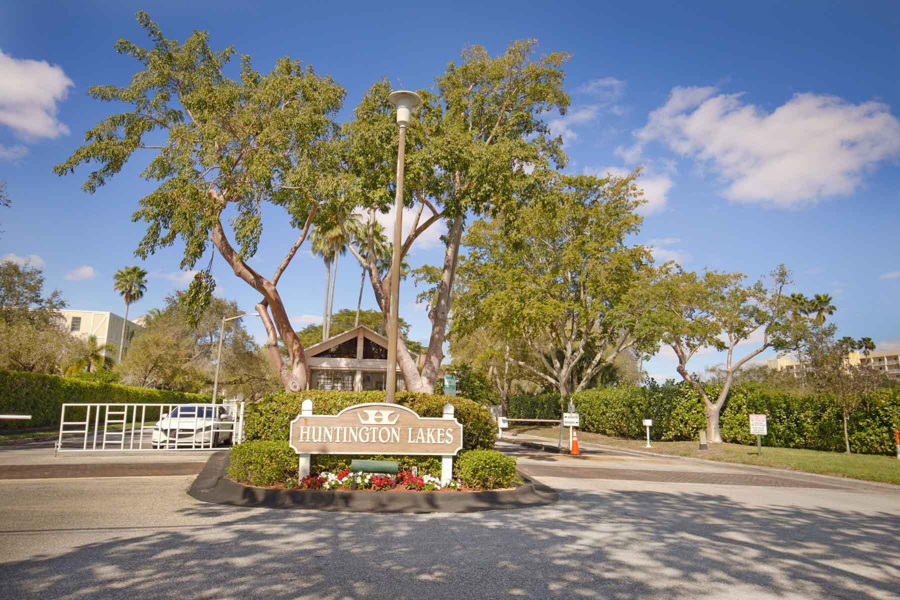 7310 Ashford Place 707