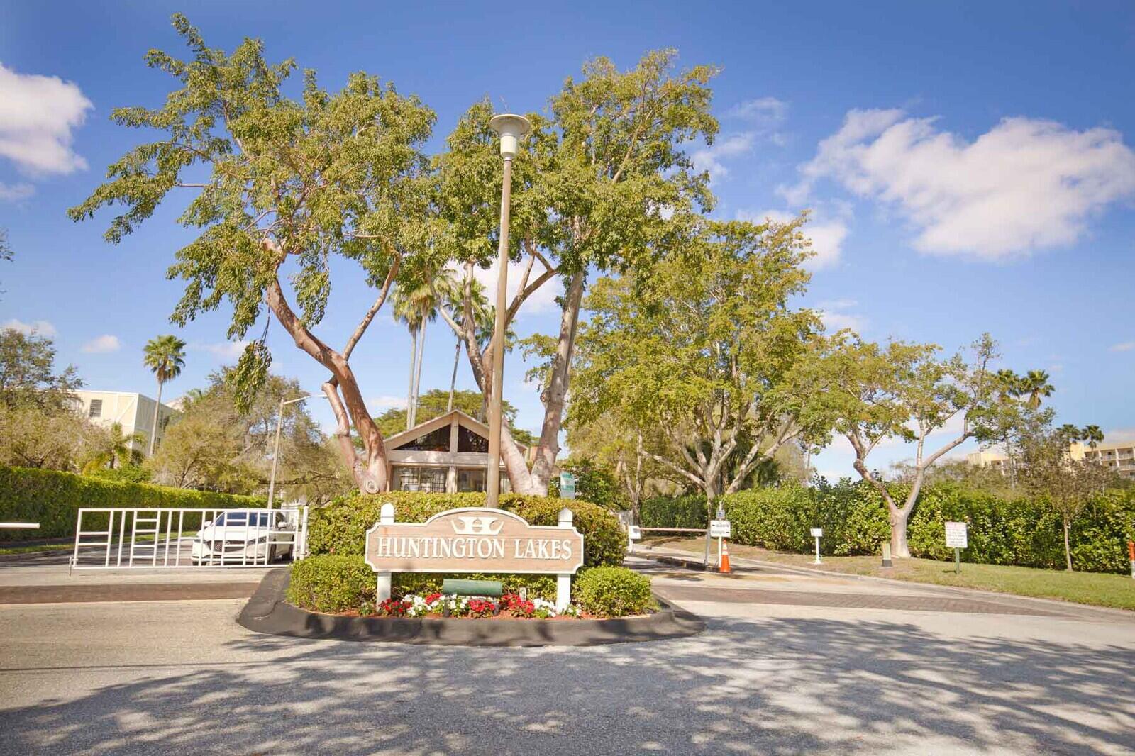 7310 Ashford Place 707