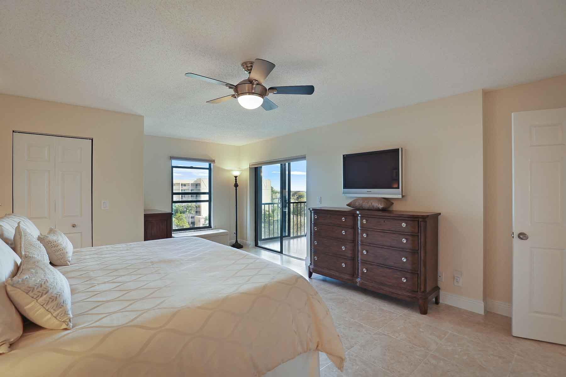 7310 Ashford Place 707