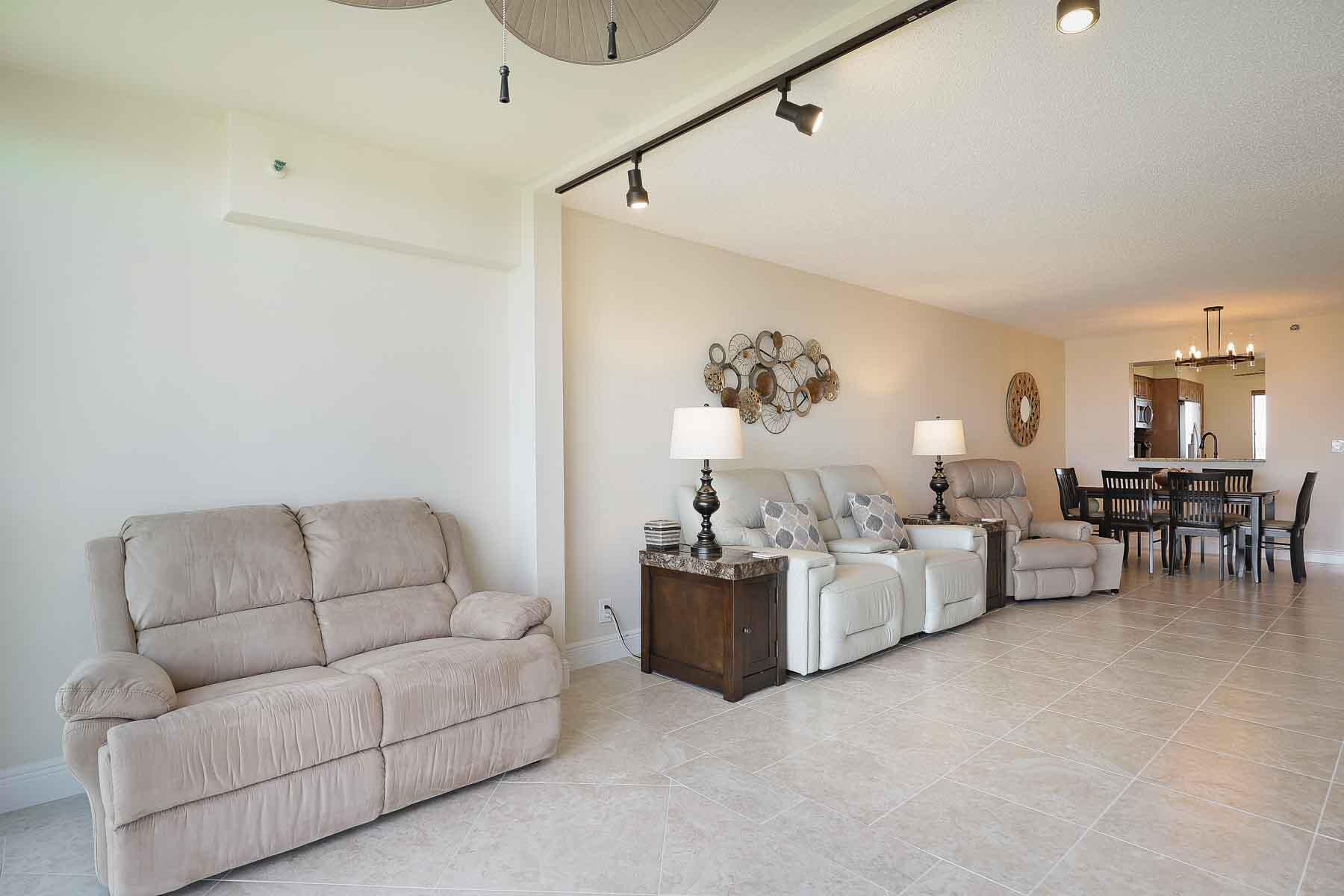 7310 Ashford Place 707