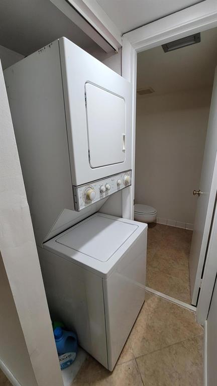 3112 Spanish Wells Drive 14-B