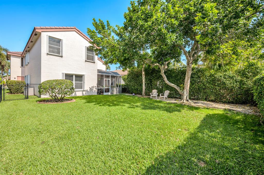 5322 NW 116th Avenue