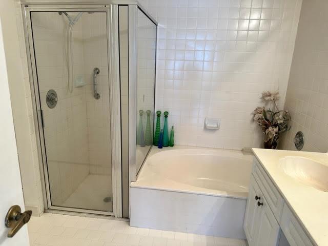 7701 Lexington Club Boulevard A