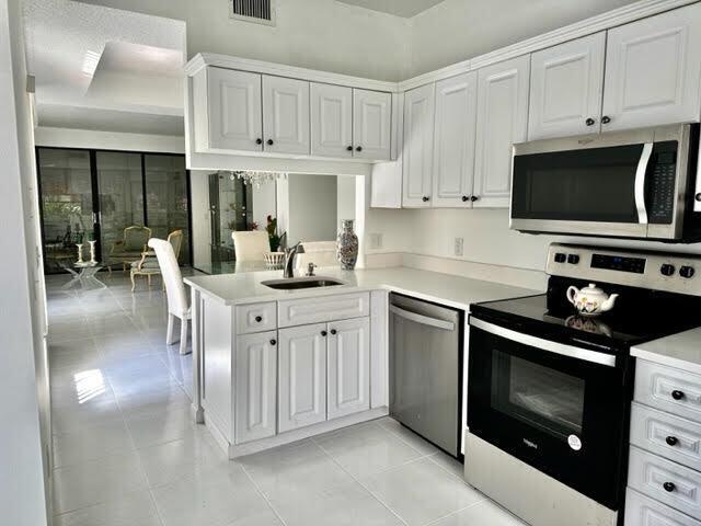 7701 Lexington Club Boulevard A