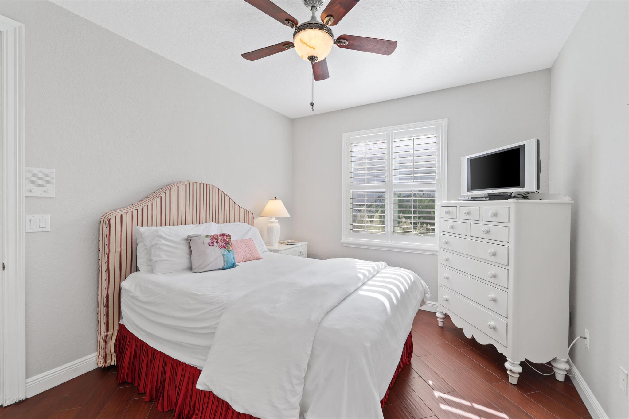 19552 Saturnia Lakes Drive