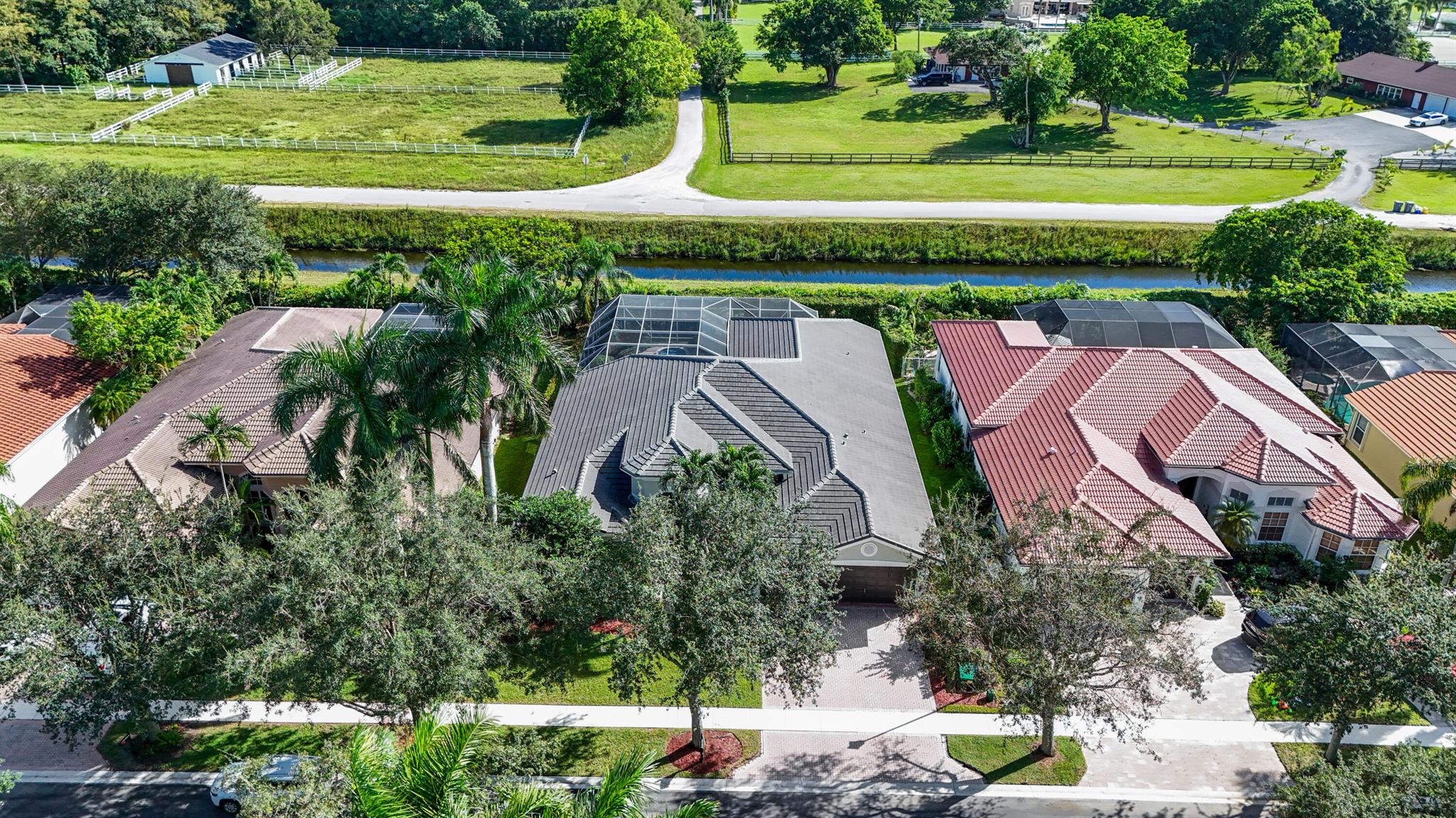 19552 Saturnia Lakes Drive