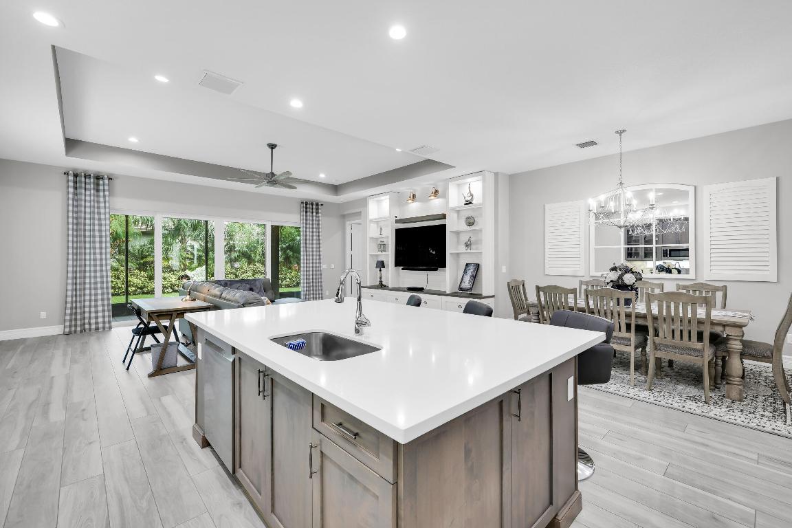 12634 Kettle River Pass