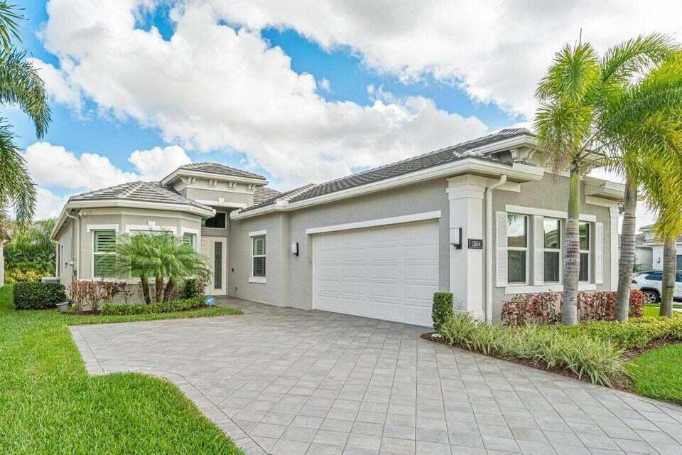 12634 Kettle River Pass