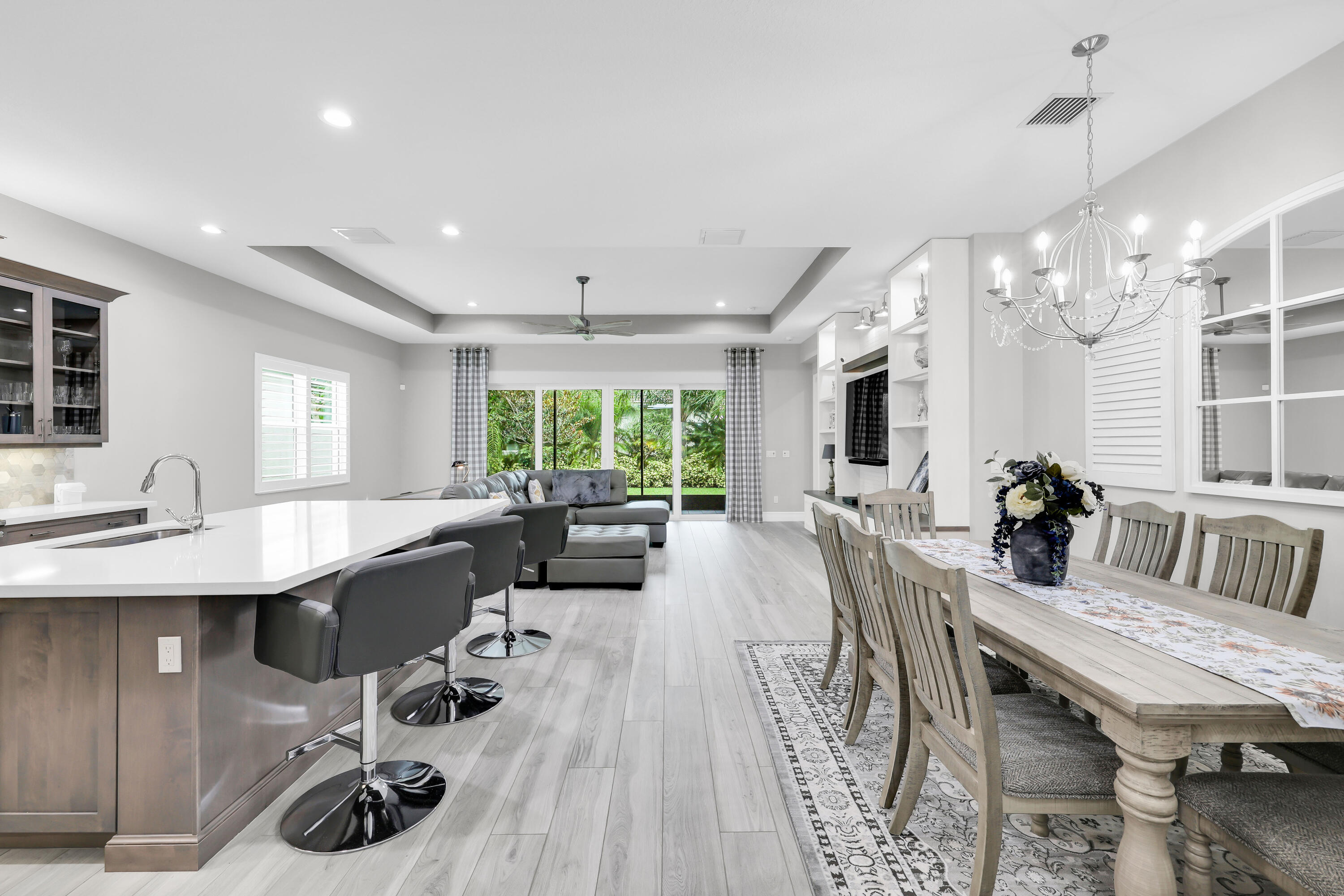 12634 Kettle River Pass