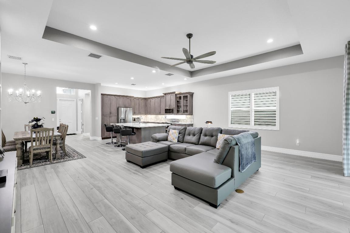 12634 Kettle River Pass