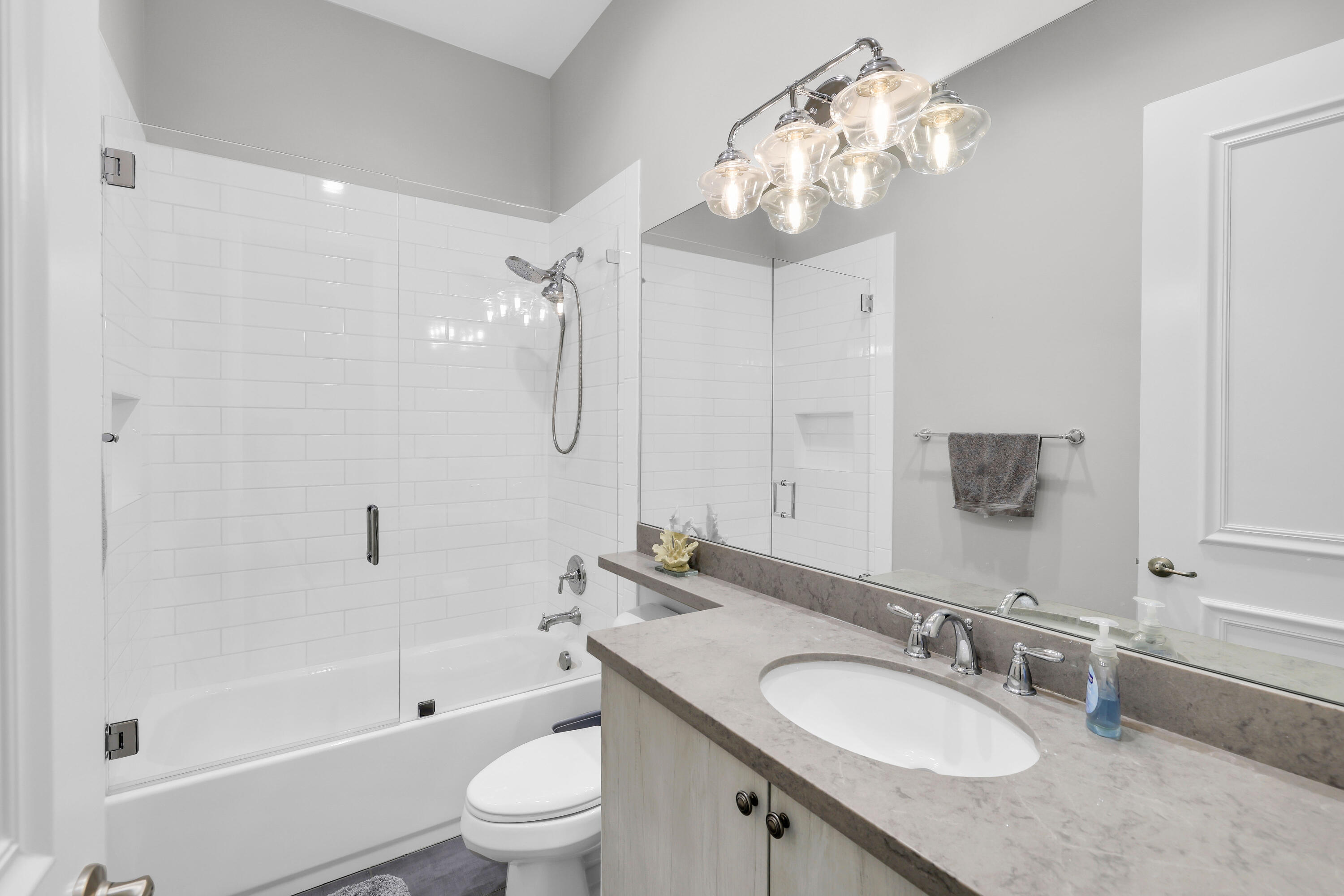 12634 Kettle River Pass