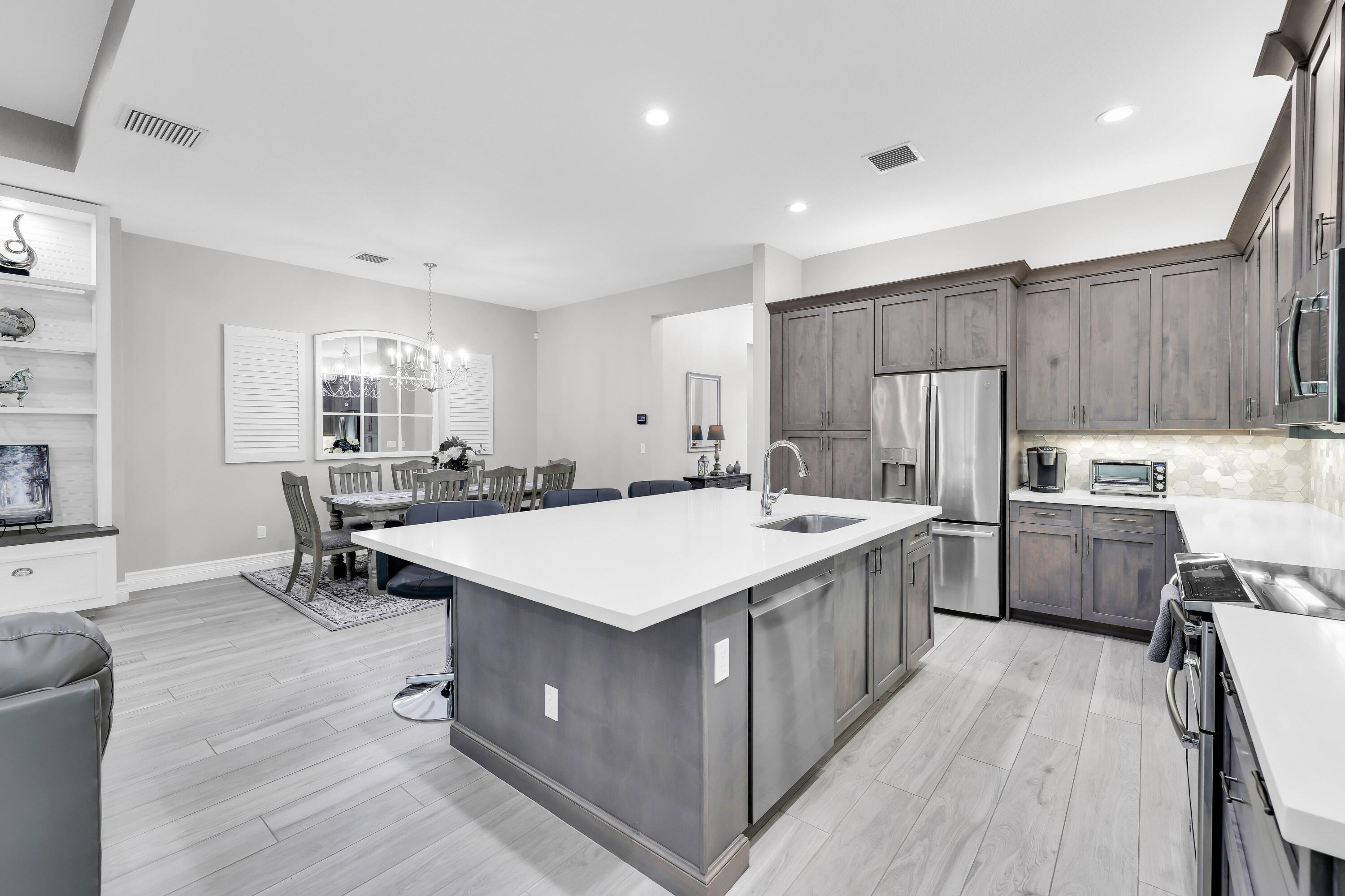 12634 Kettle River Pass