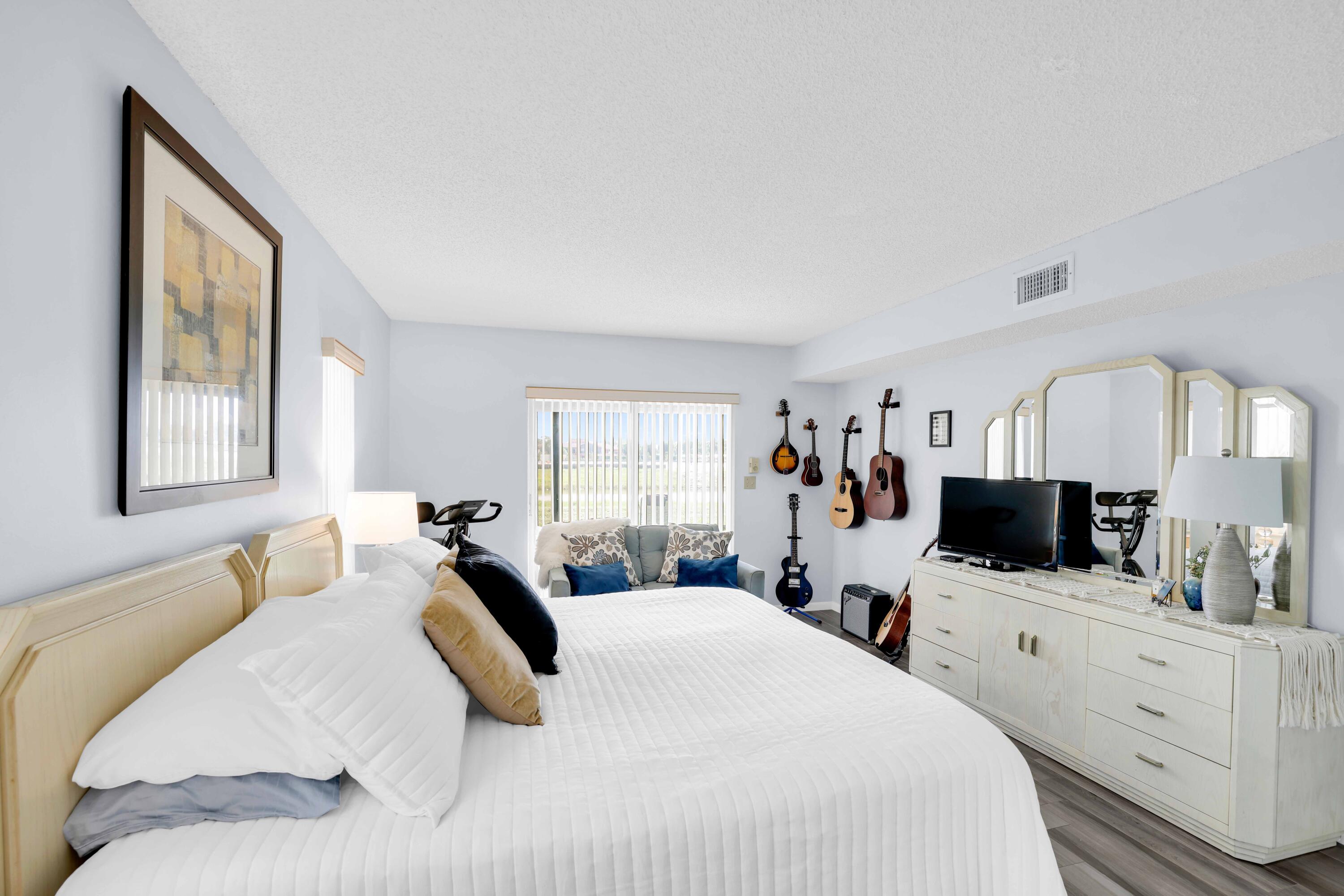 5850 Sugar Palm Court A