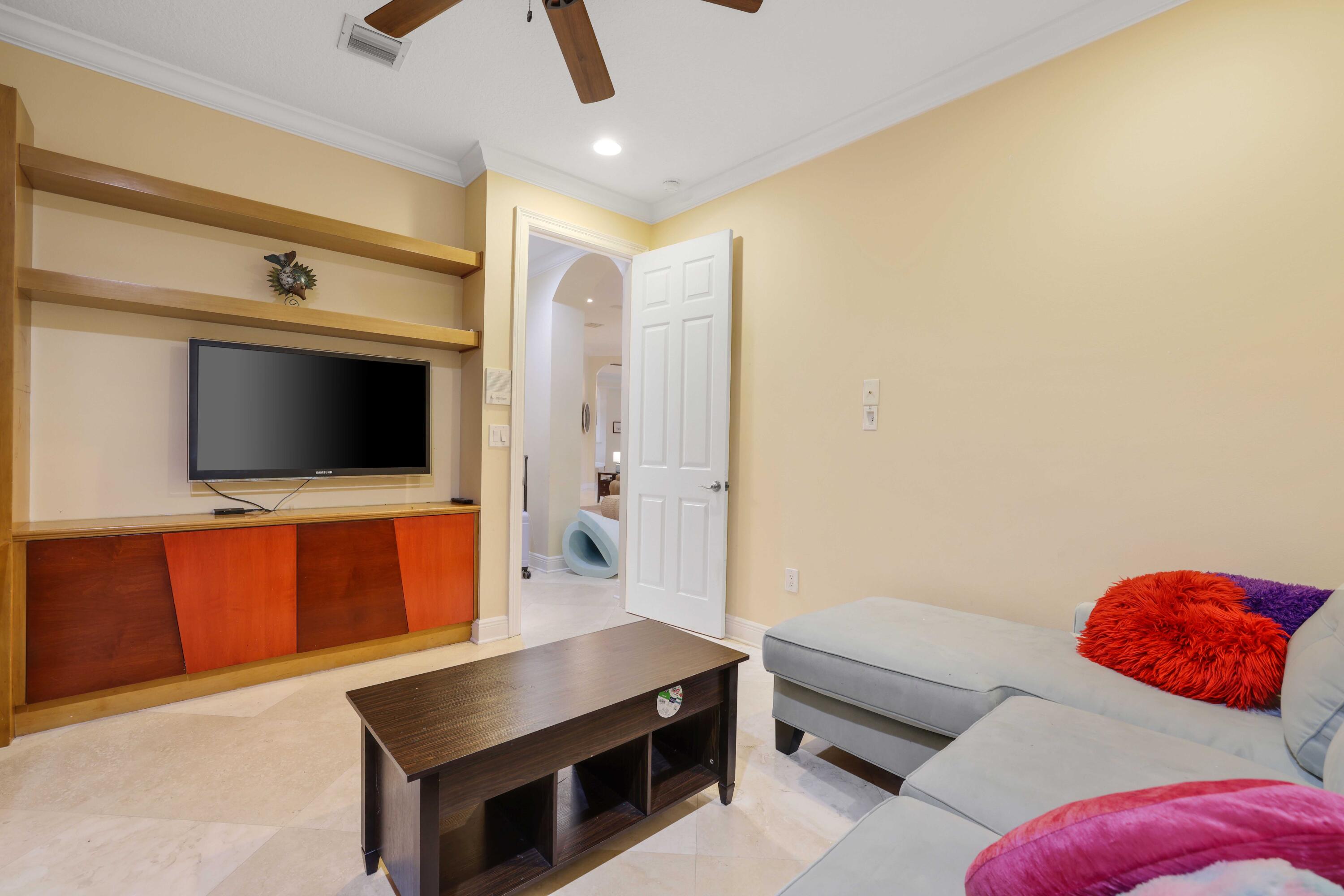 19450 Saturnia Lakes Drive