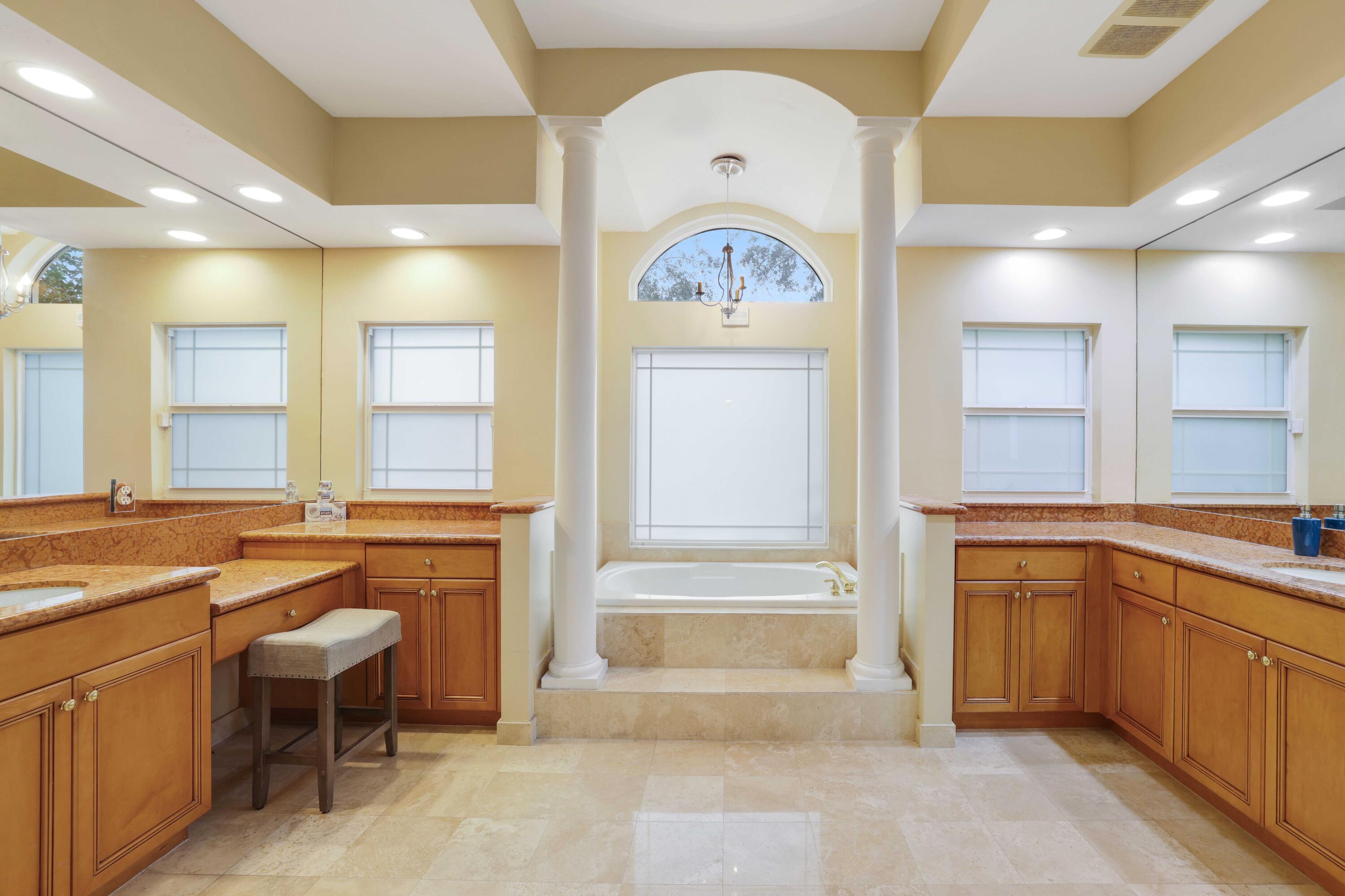 19450 Saturnia Lakes Drive