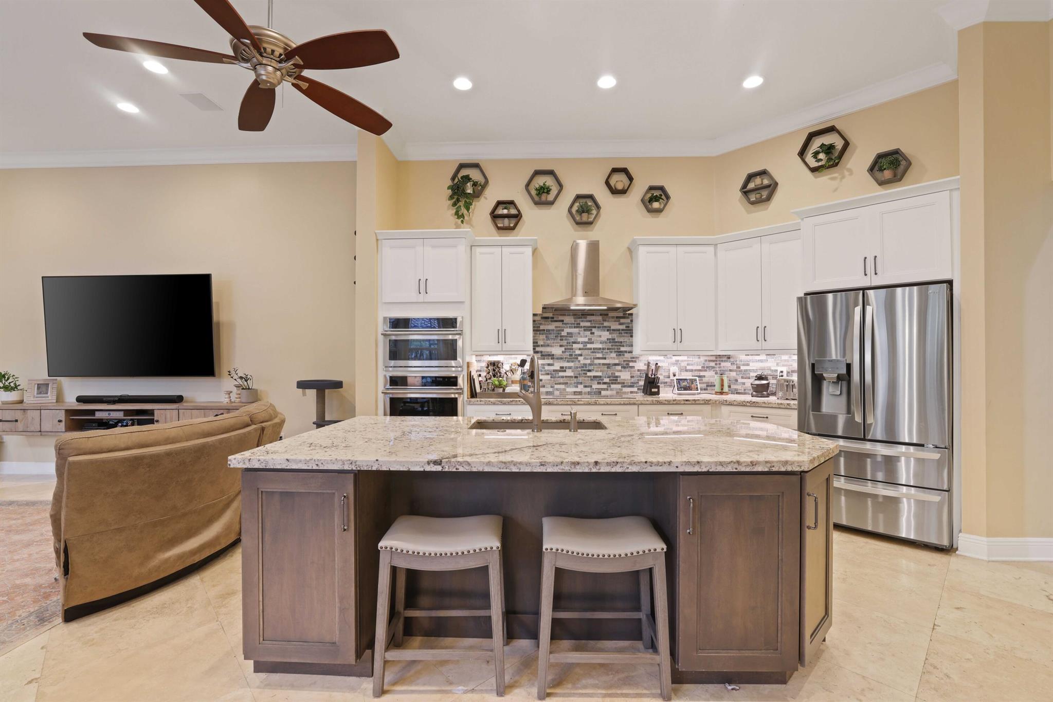 19450 Saturnia Lakes Drive