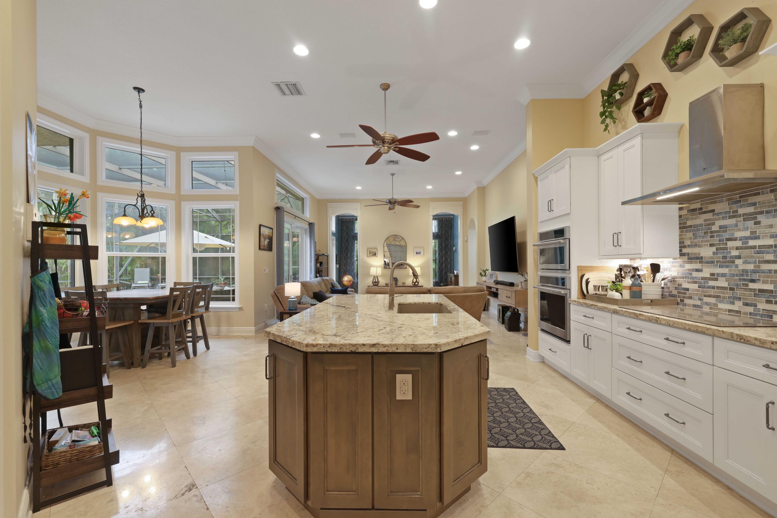 19450 Saturnia Lakes Drive