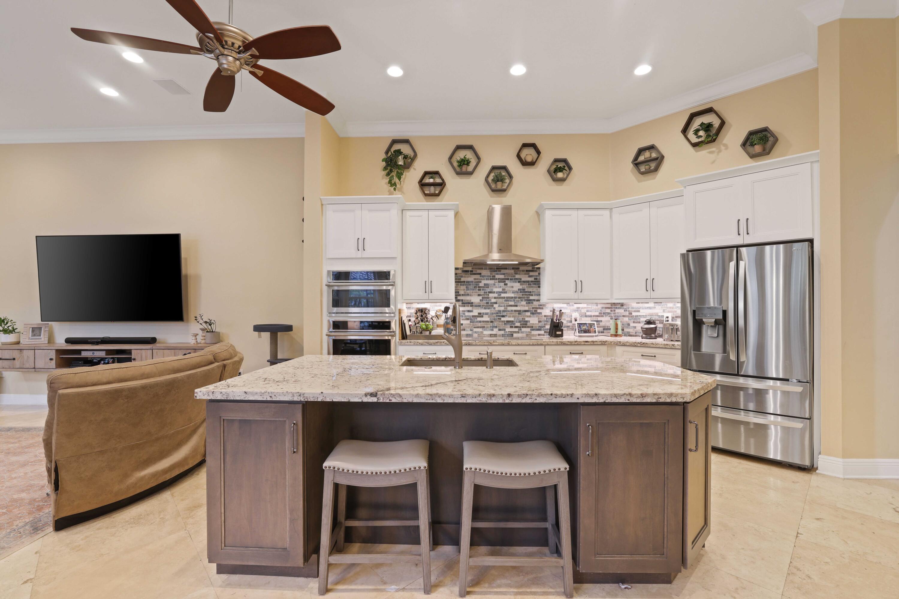 19450 Saturnia Lakes Drive