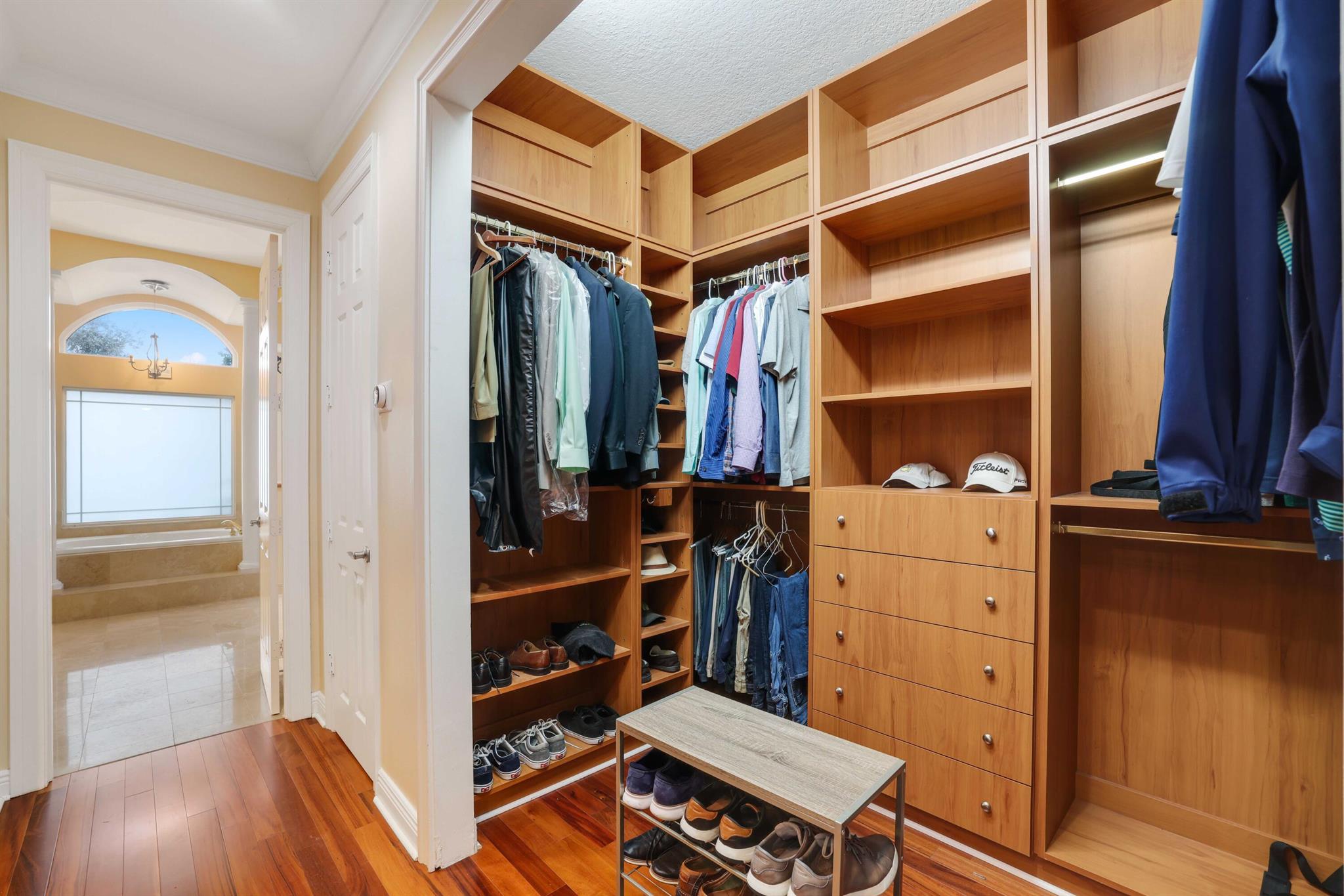 19450 Saturnia Lakes Drive