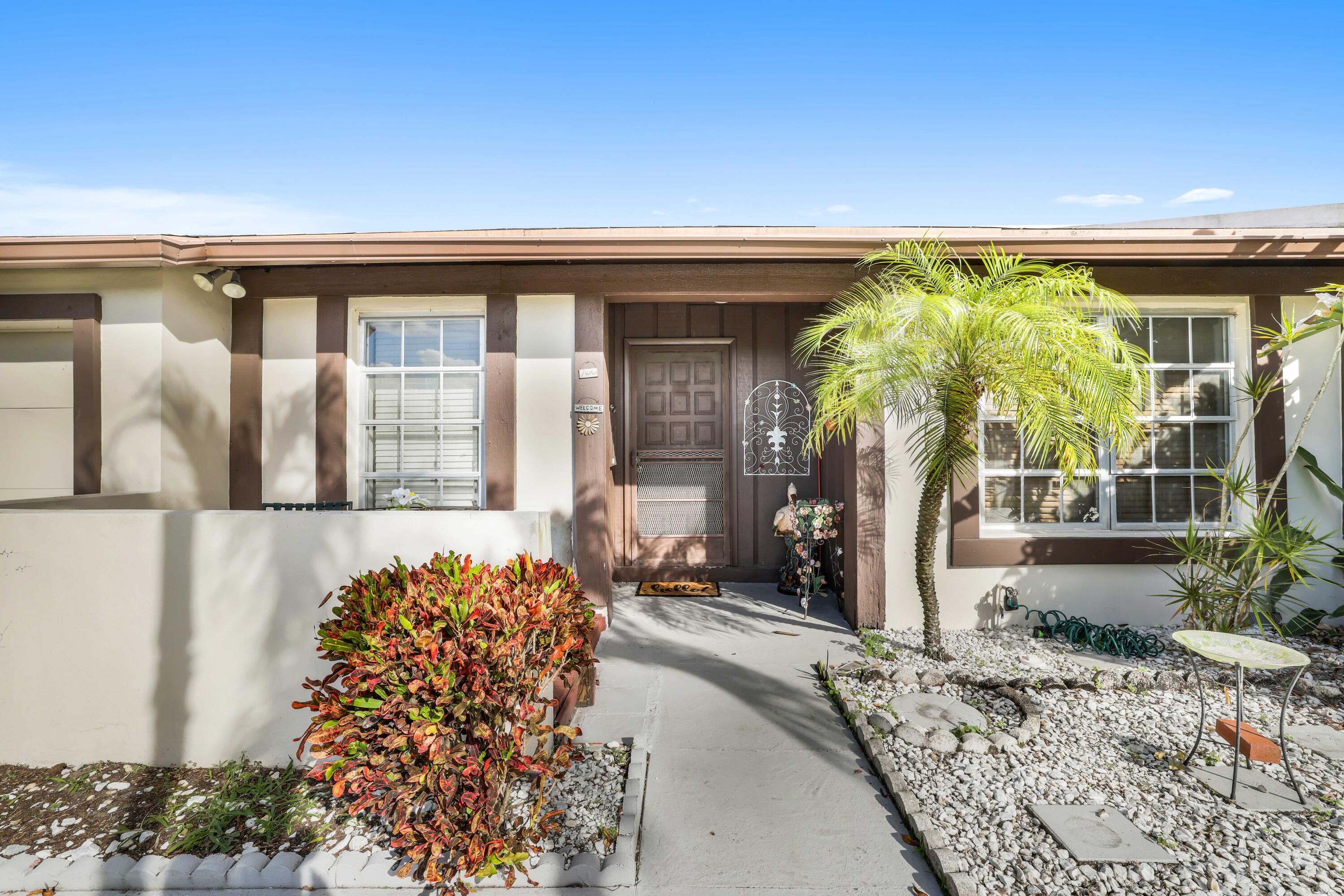 15672 Bottlebrush Circle