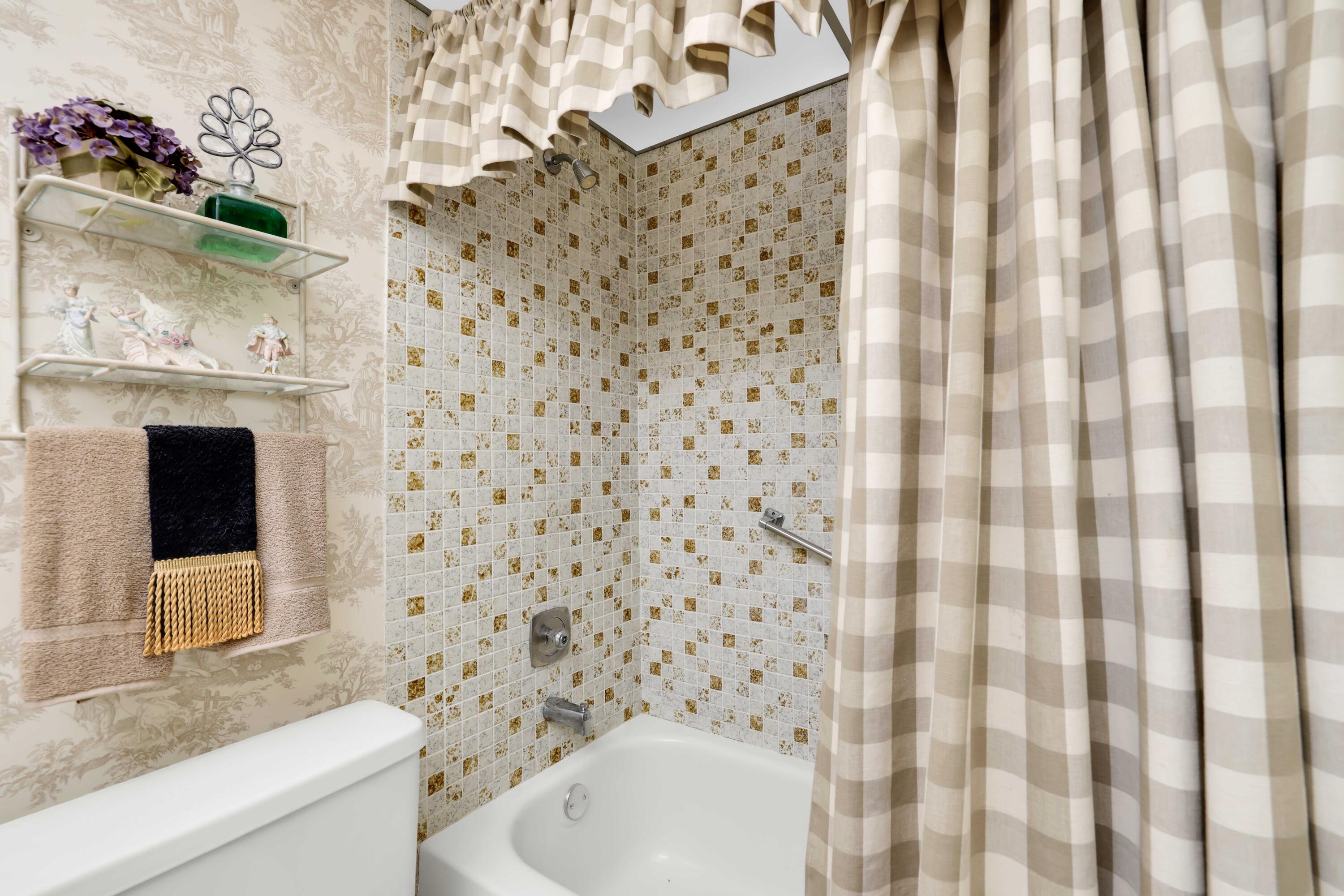 15672 Bottlebrush Circle