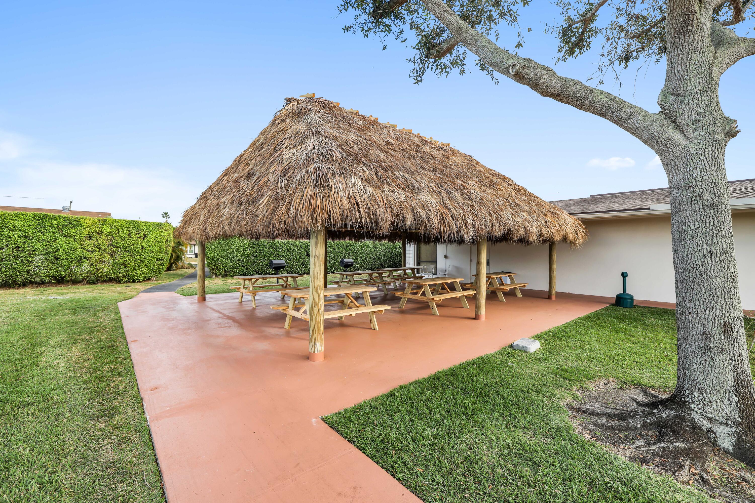 15672 Bottlebrush Circle