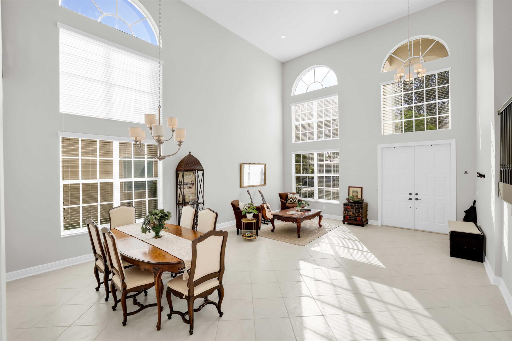 19299 Skyridge Circle