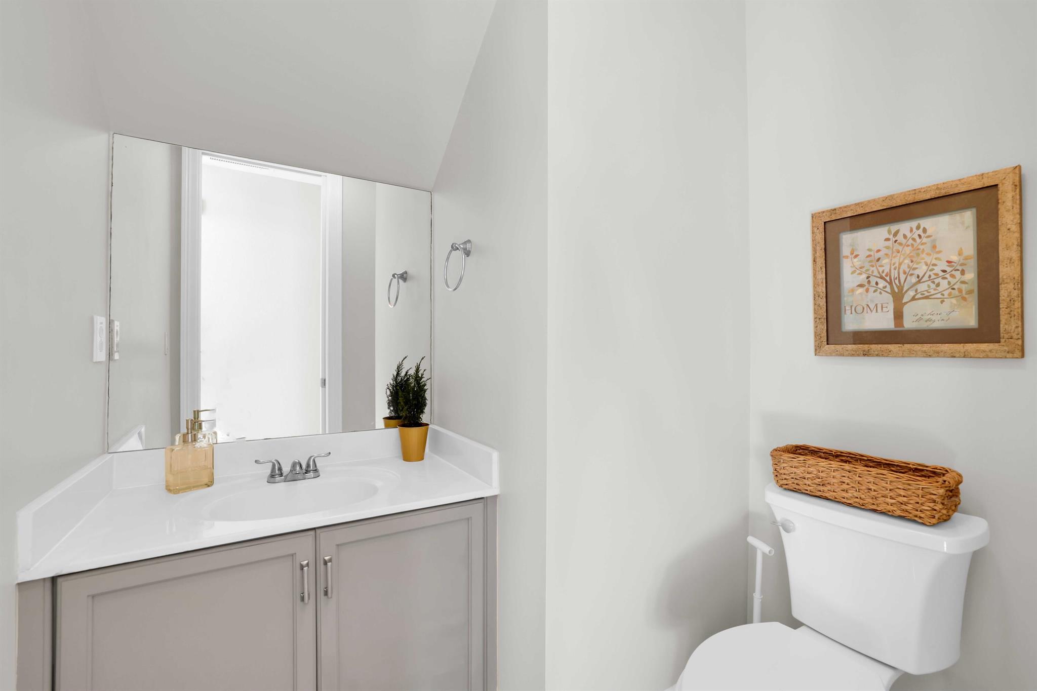 19299 Skyridge Circle