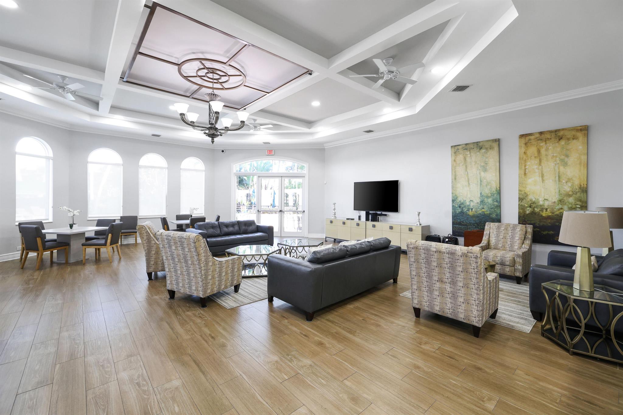 19299 Skyridge Circle