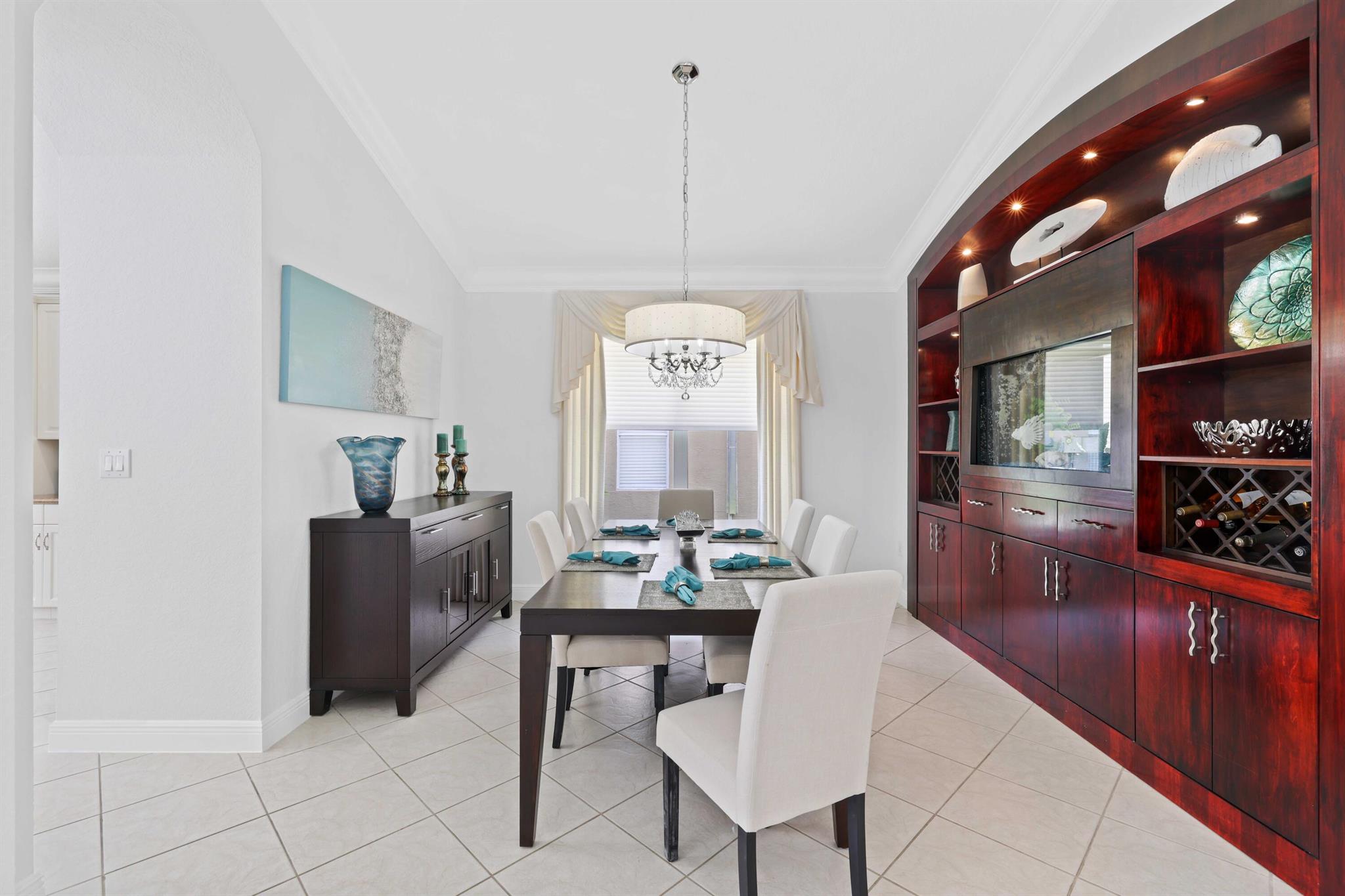 19353 Skyridge Circle