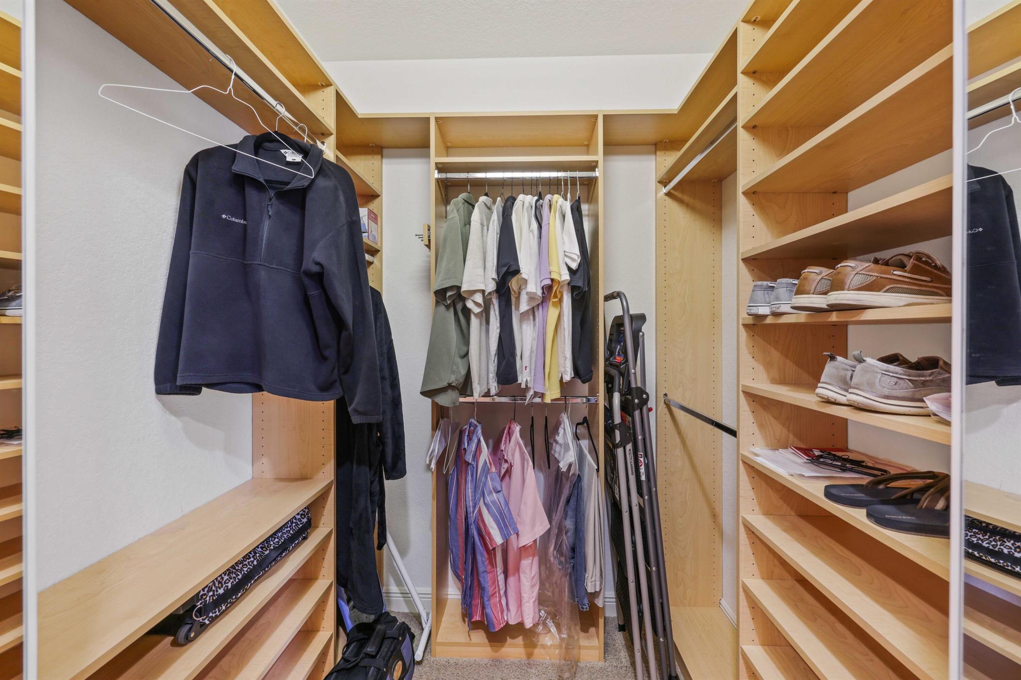 19353 Skyridge Circle