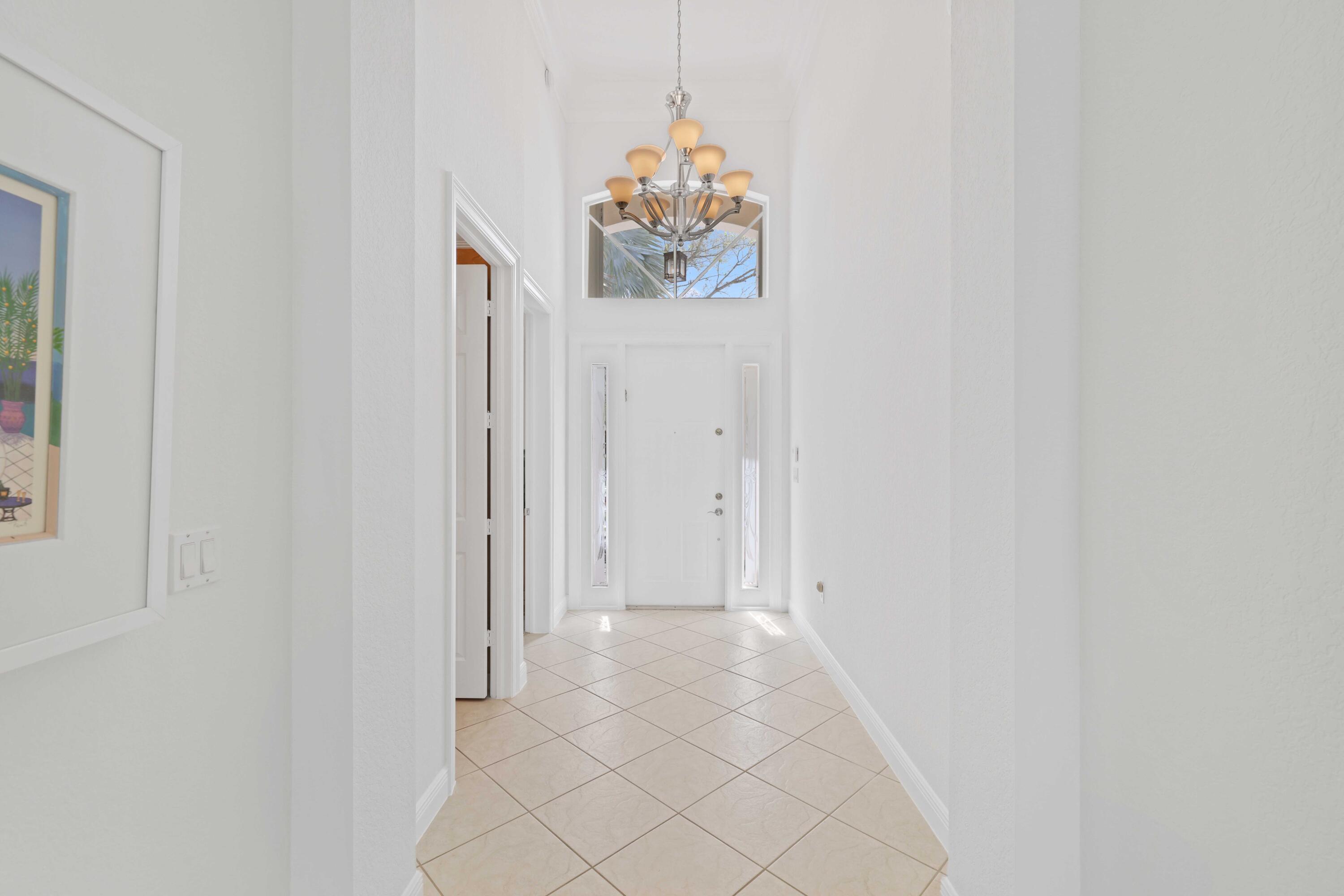 19353 Skyridge Circle