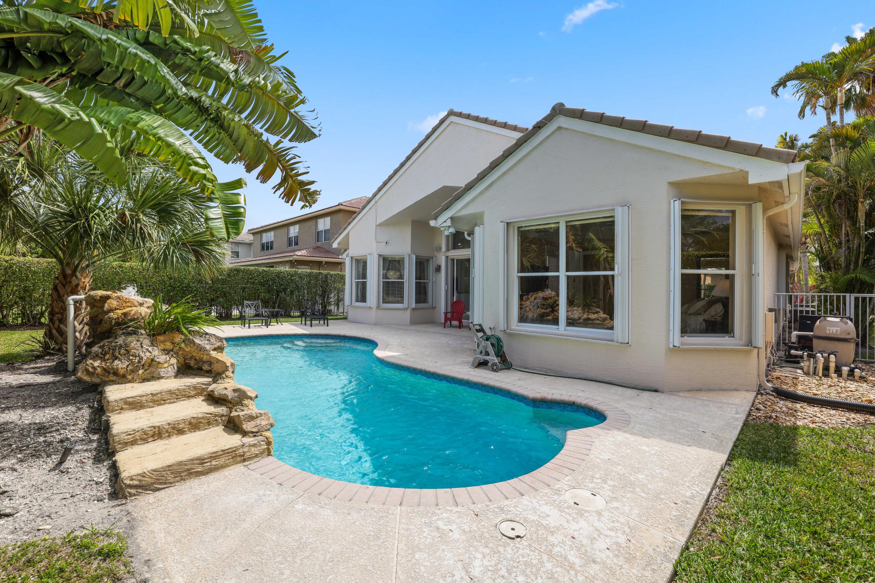 19353 Skyridge Circle