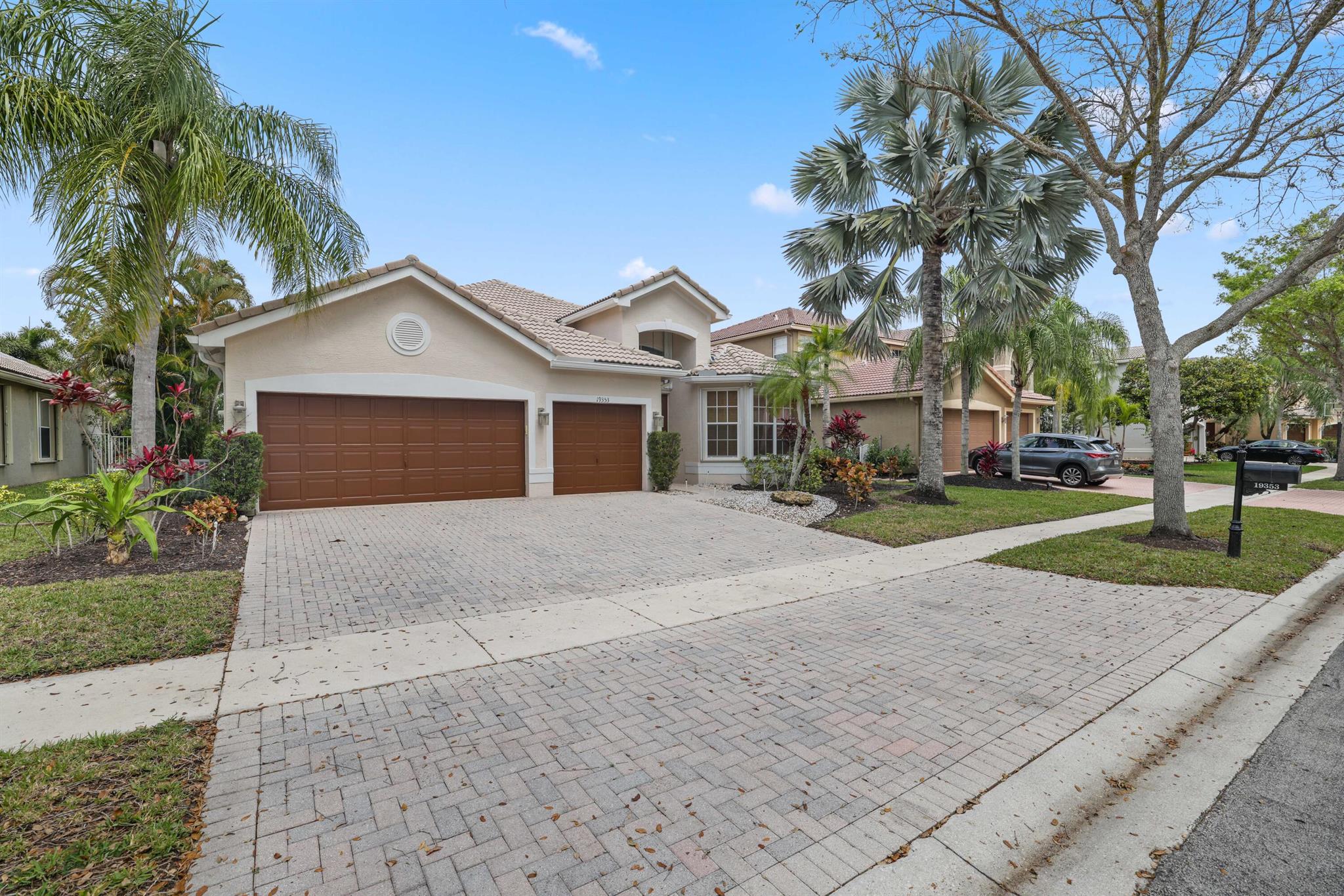 19353 Skyridge Circle