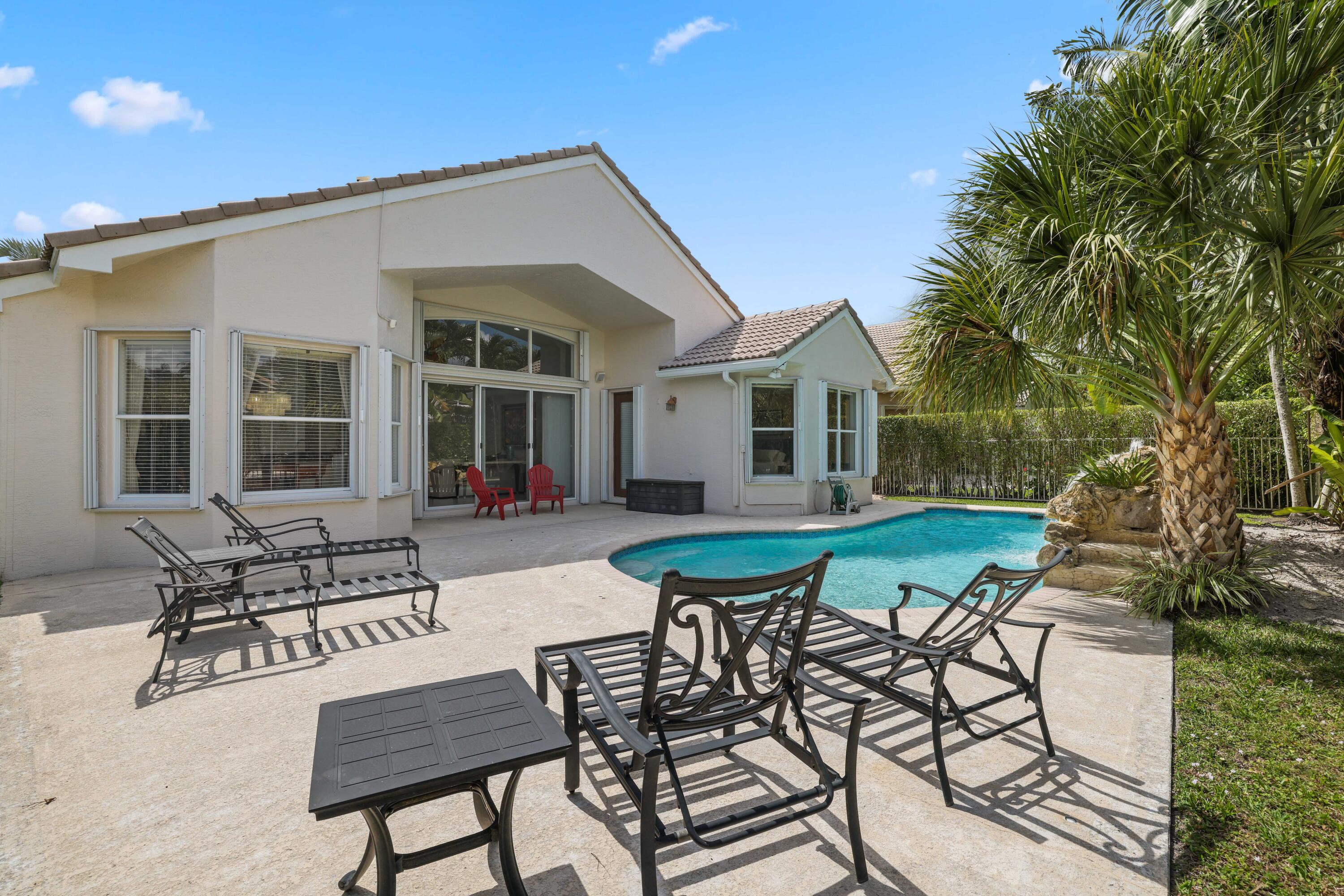 19353 Skyridge Circle