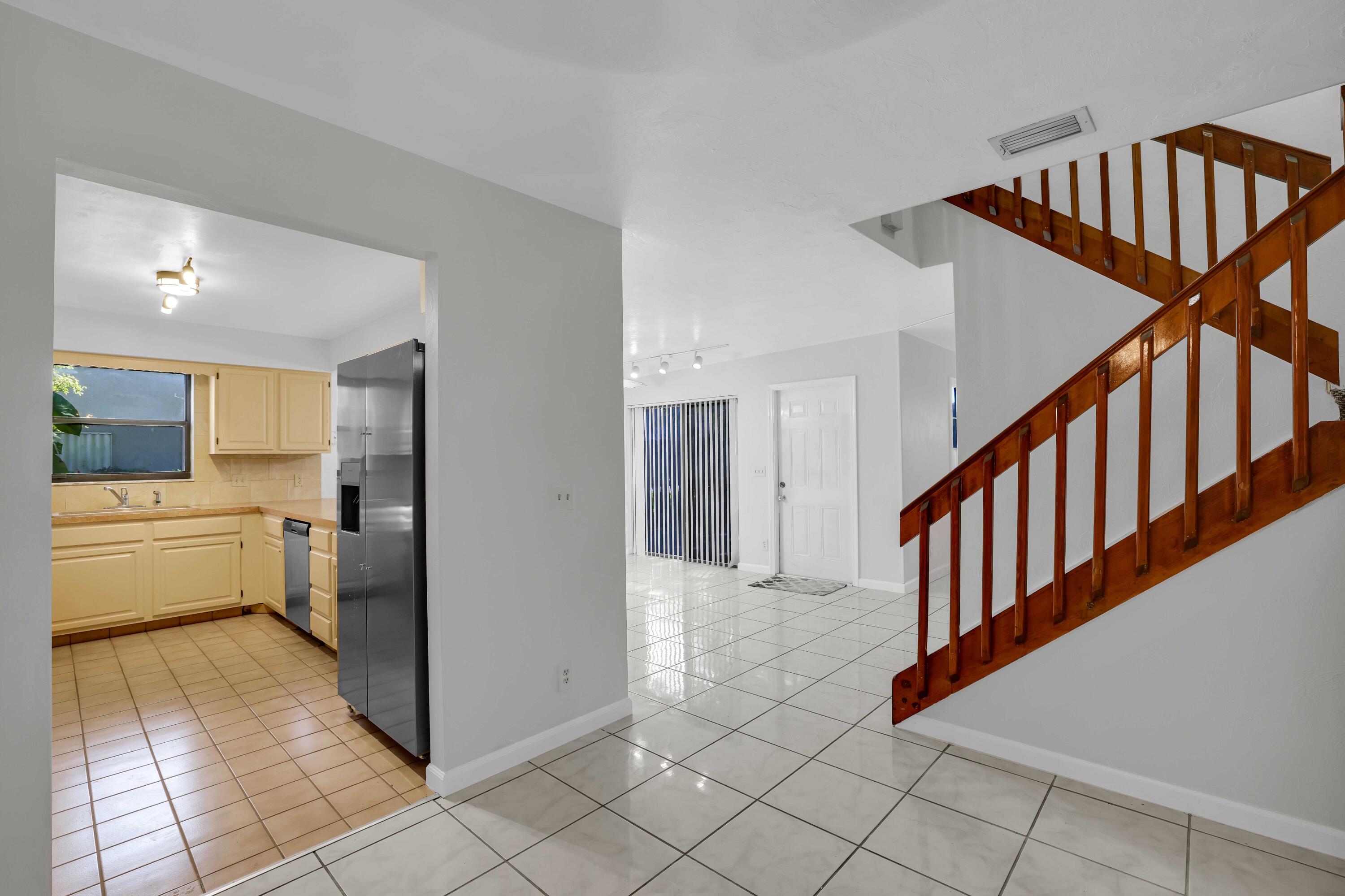 1436 SW 25th Avenue D