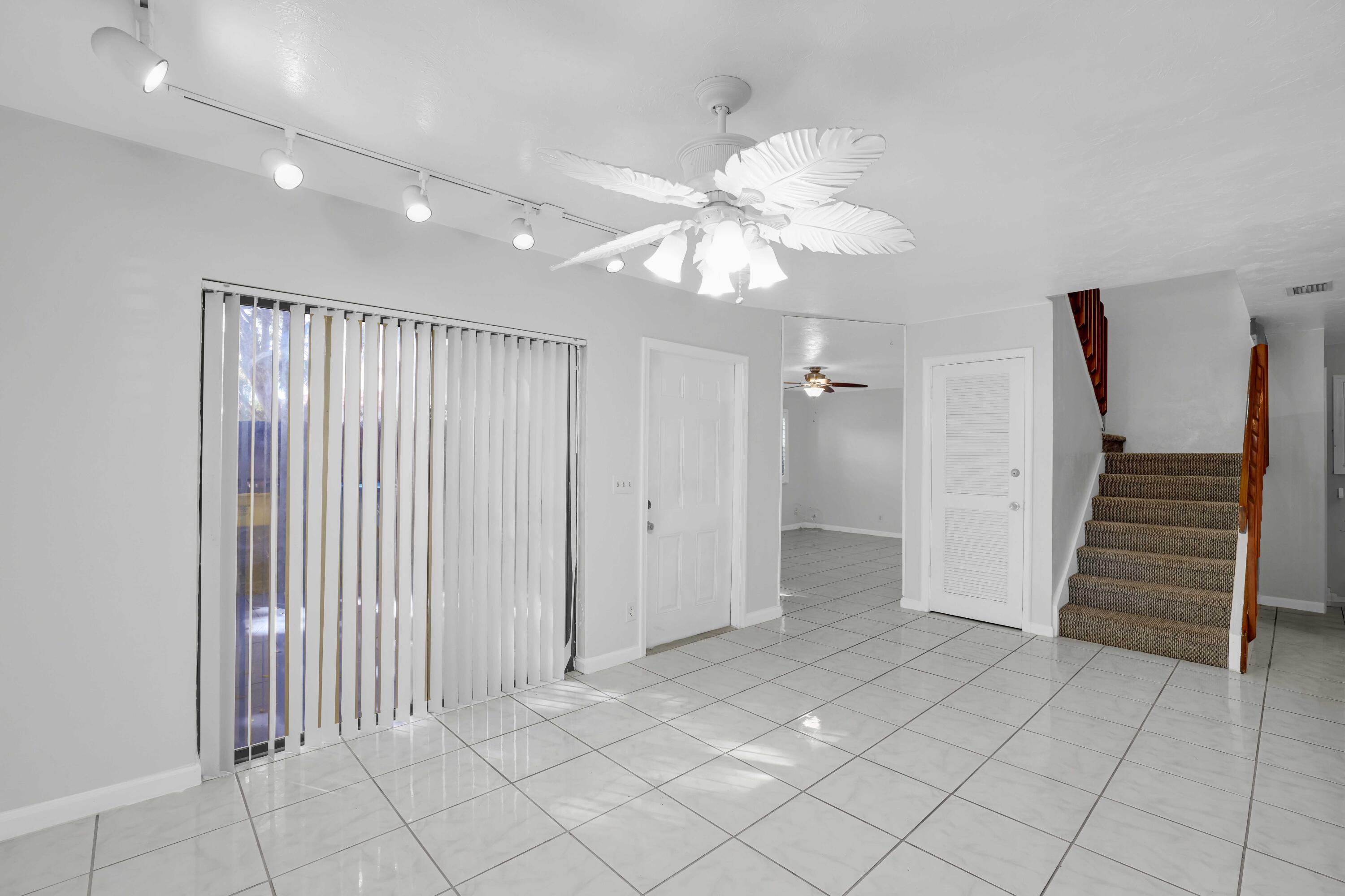 1436 SW 25th Avenue D